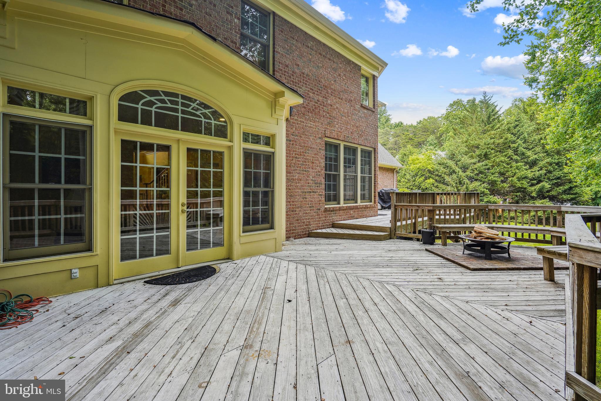 SHADETREE ESTATES - Residential