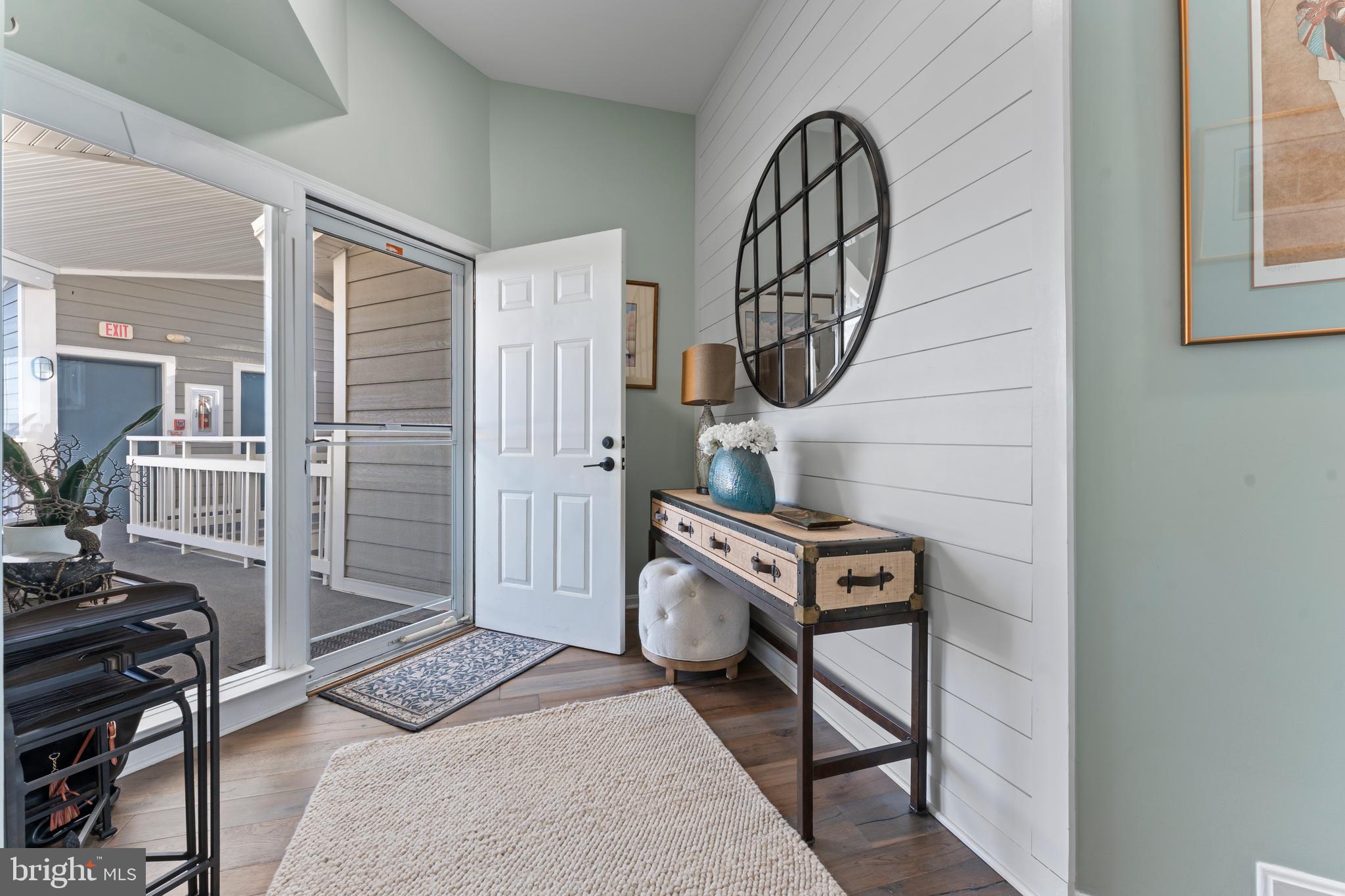 OYSTER COVE - Residential