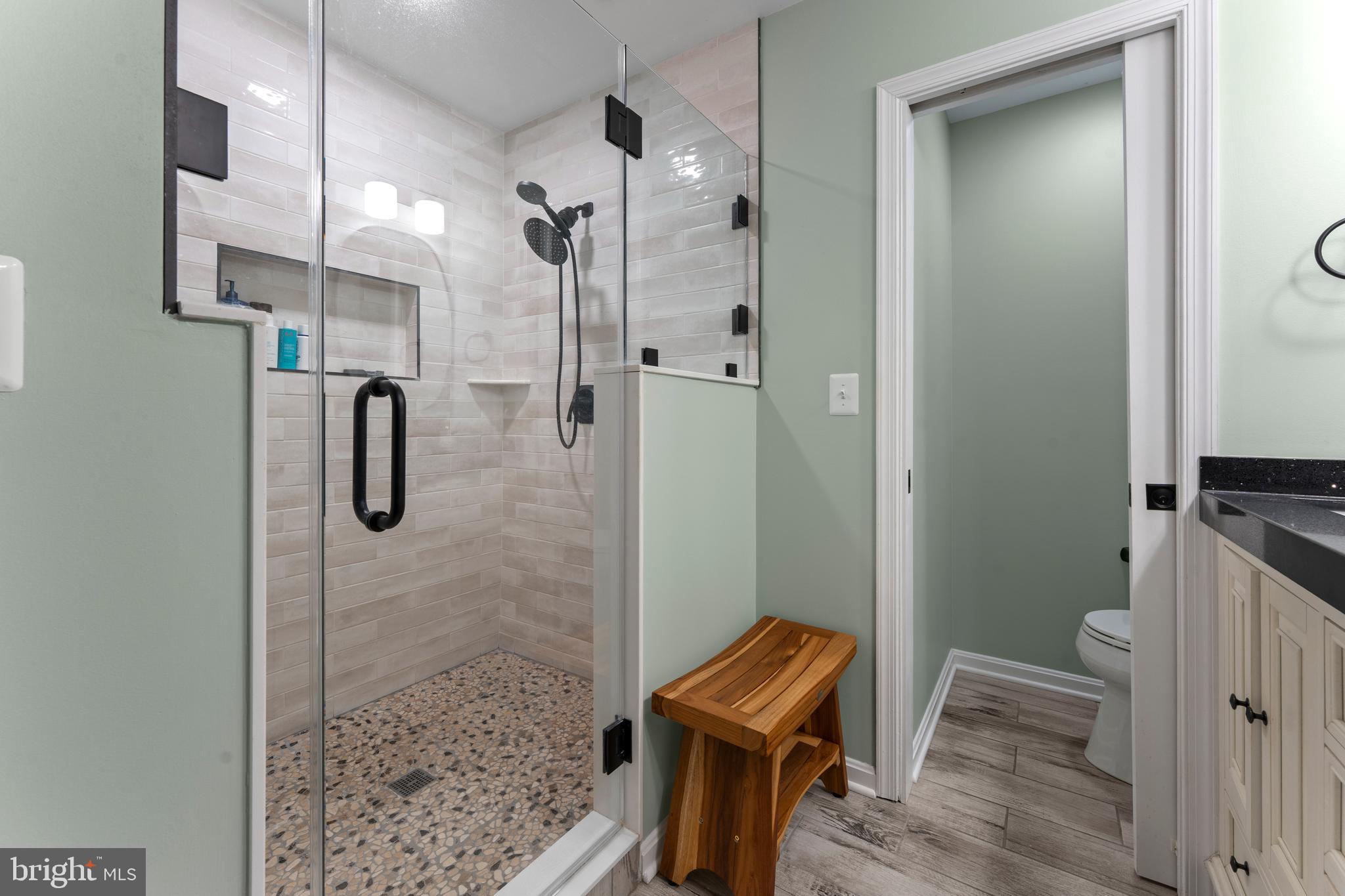 OYSTER COVE - Residential