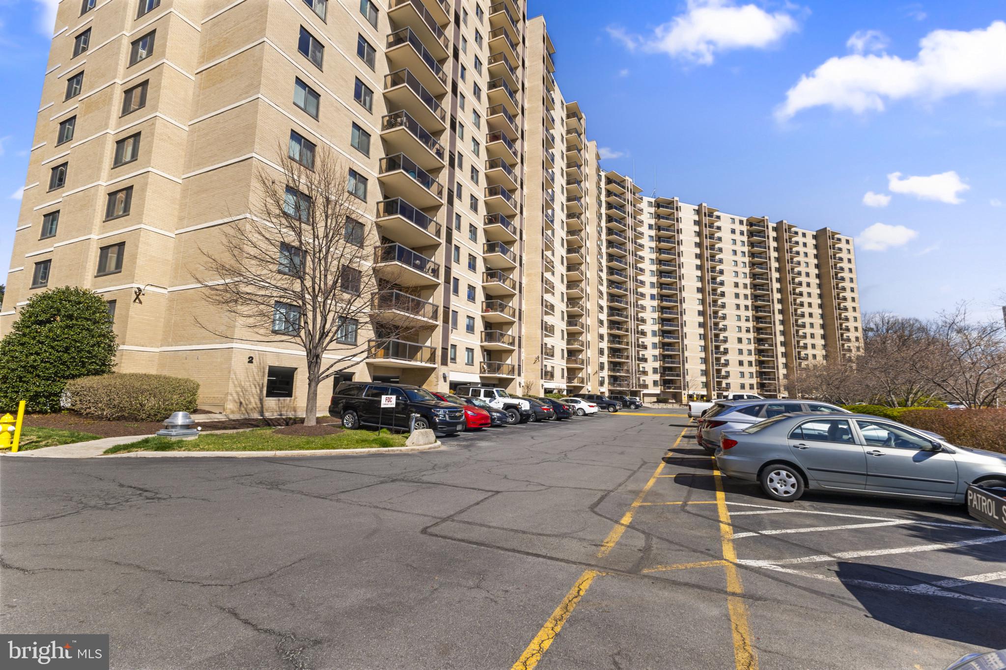 WATERGATE AT LANDMARK - Residential