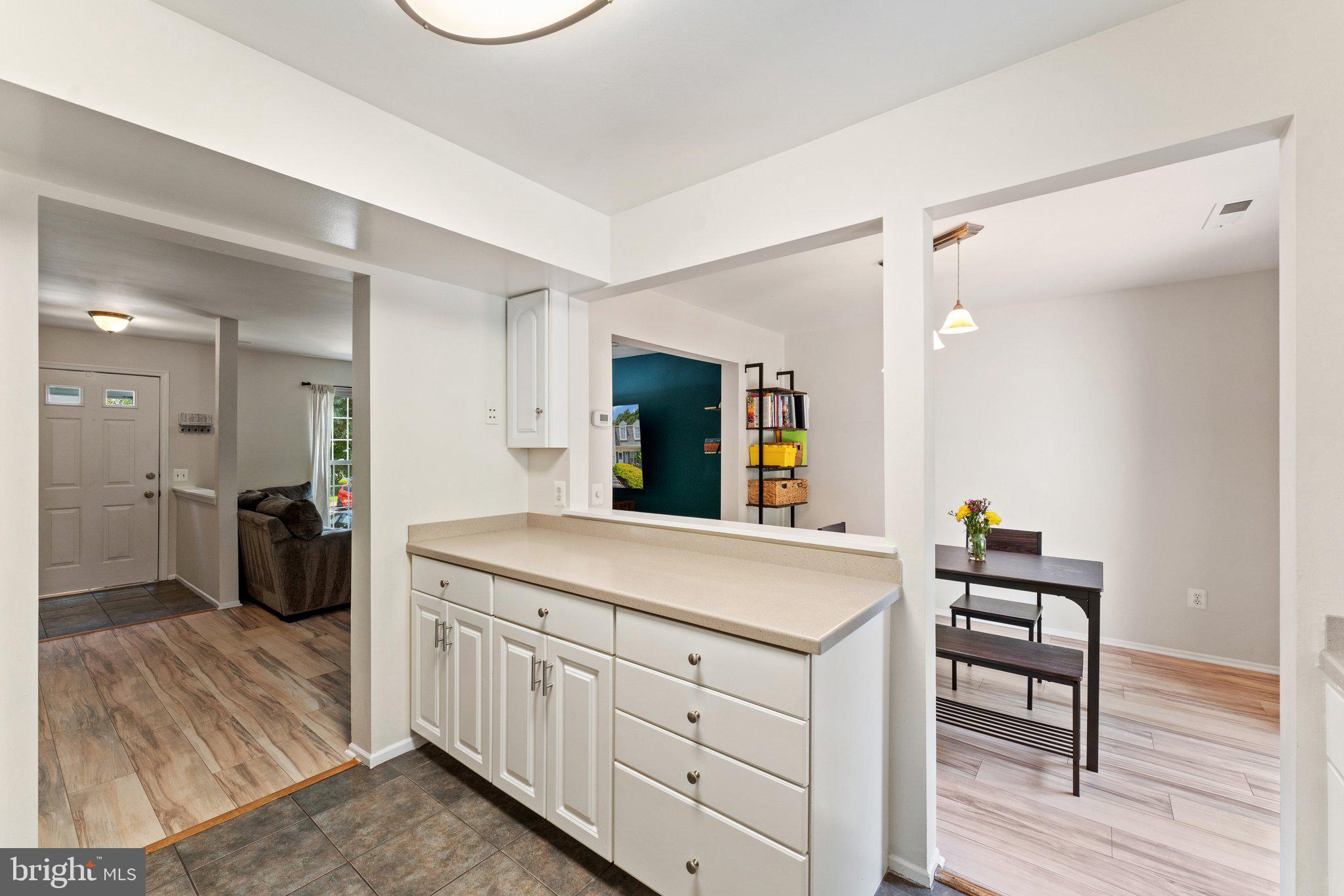 SUMMERHILL - Residential Lease