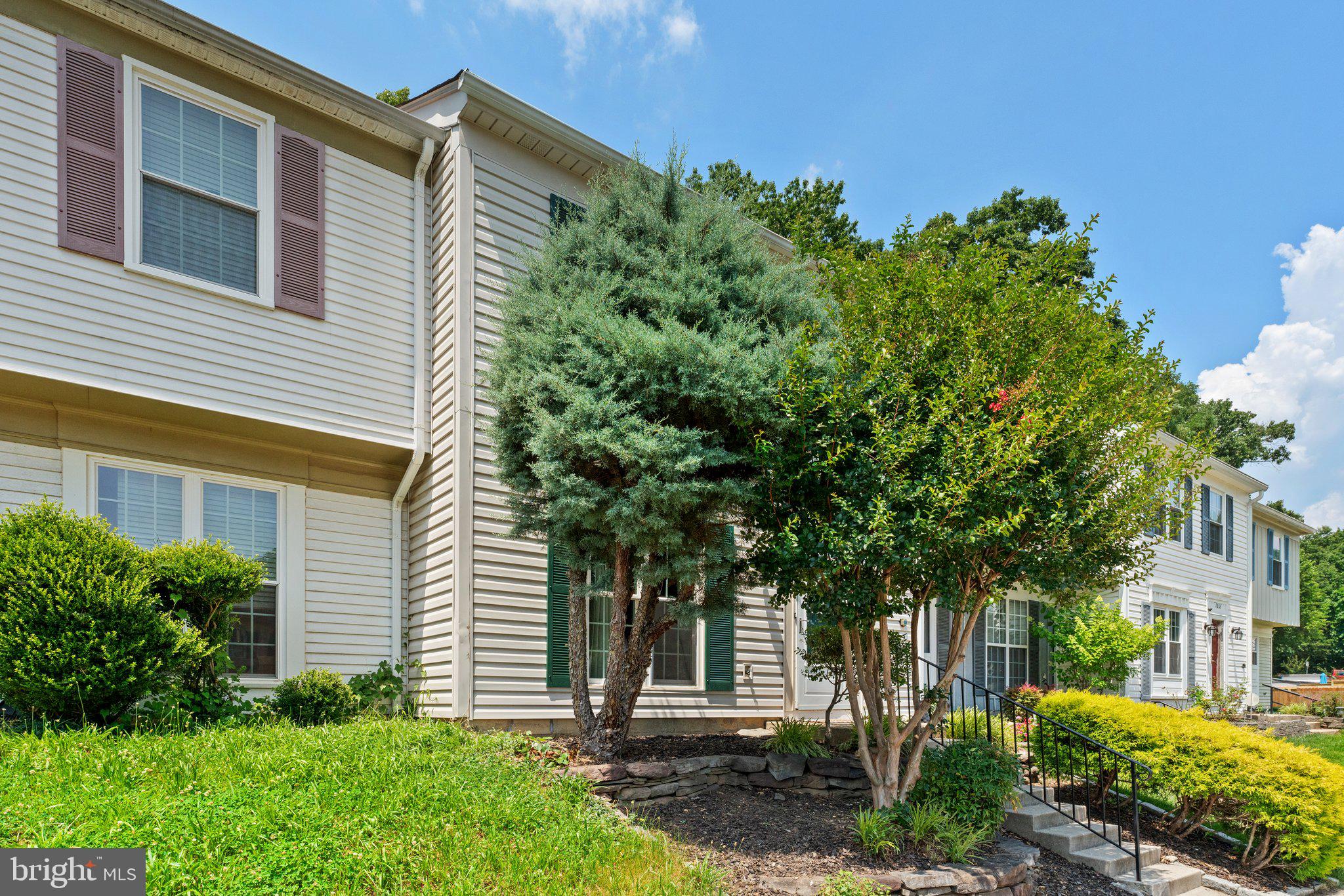 SUMMERHILL - Residential Lease