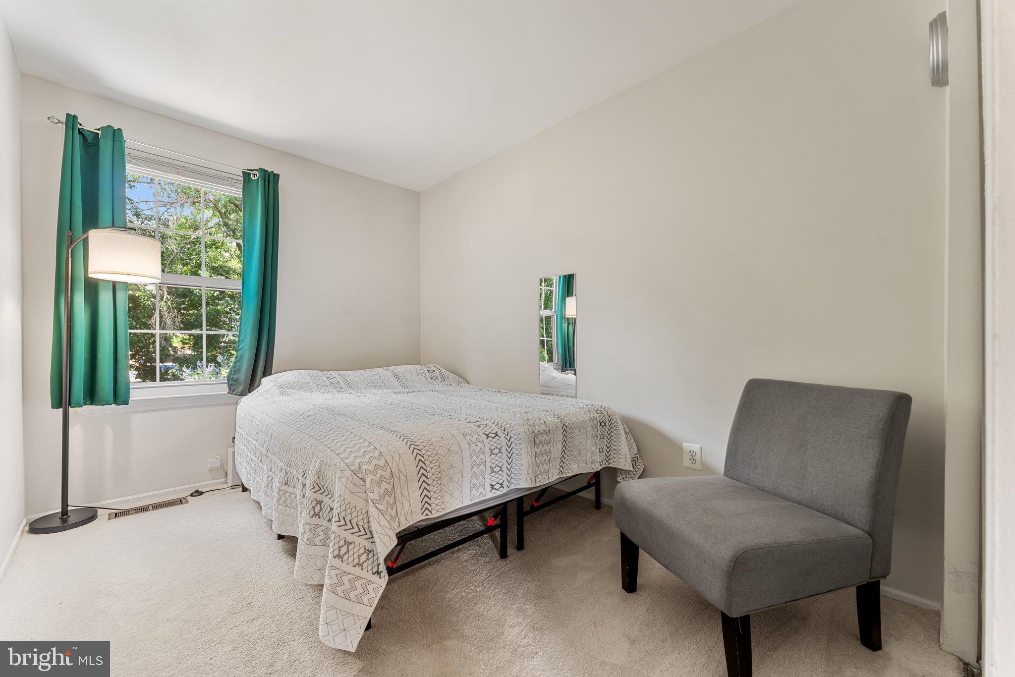 SUMMERHILL - Residential Lease