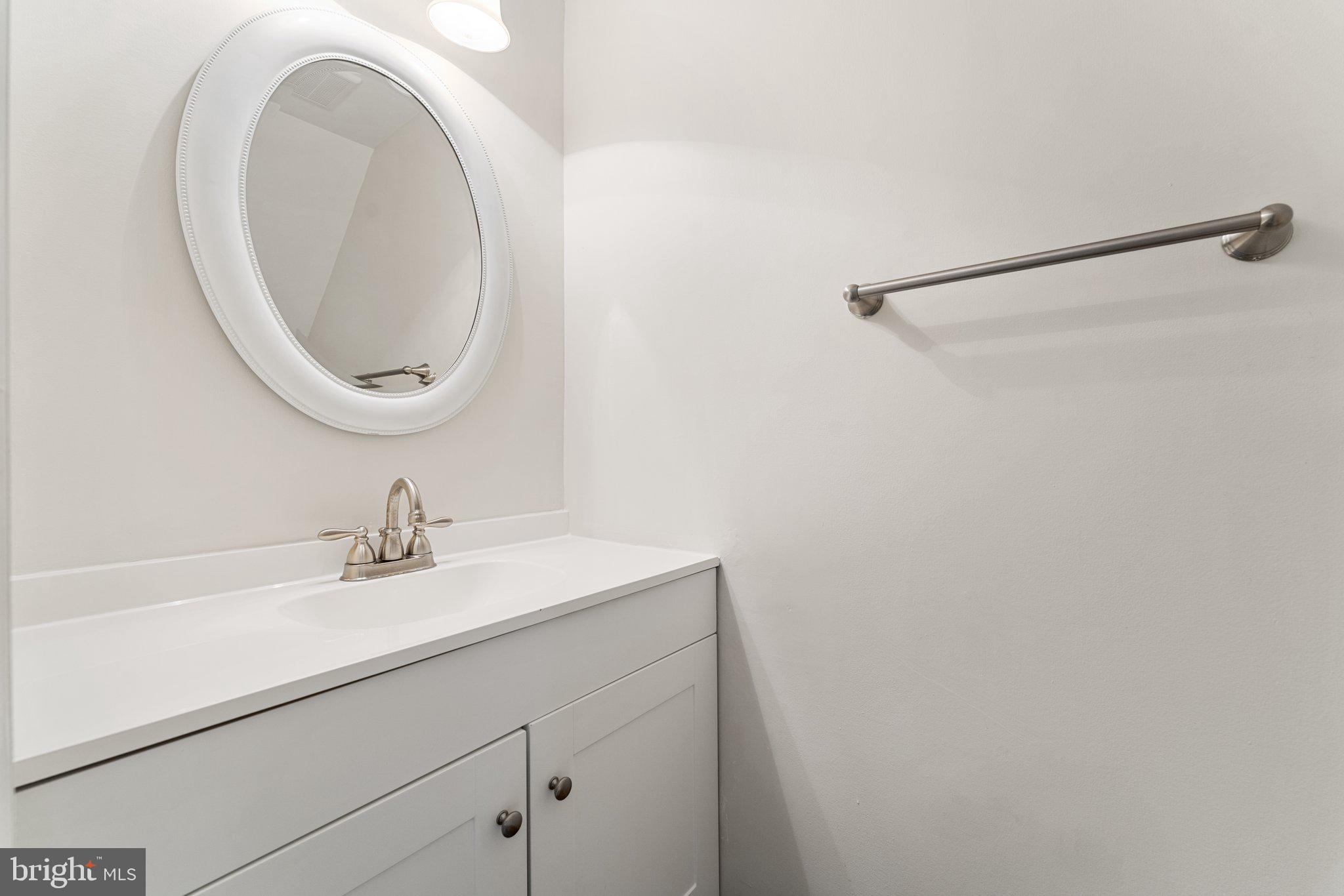 SUMMERHILL - Residential Lease