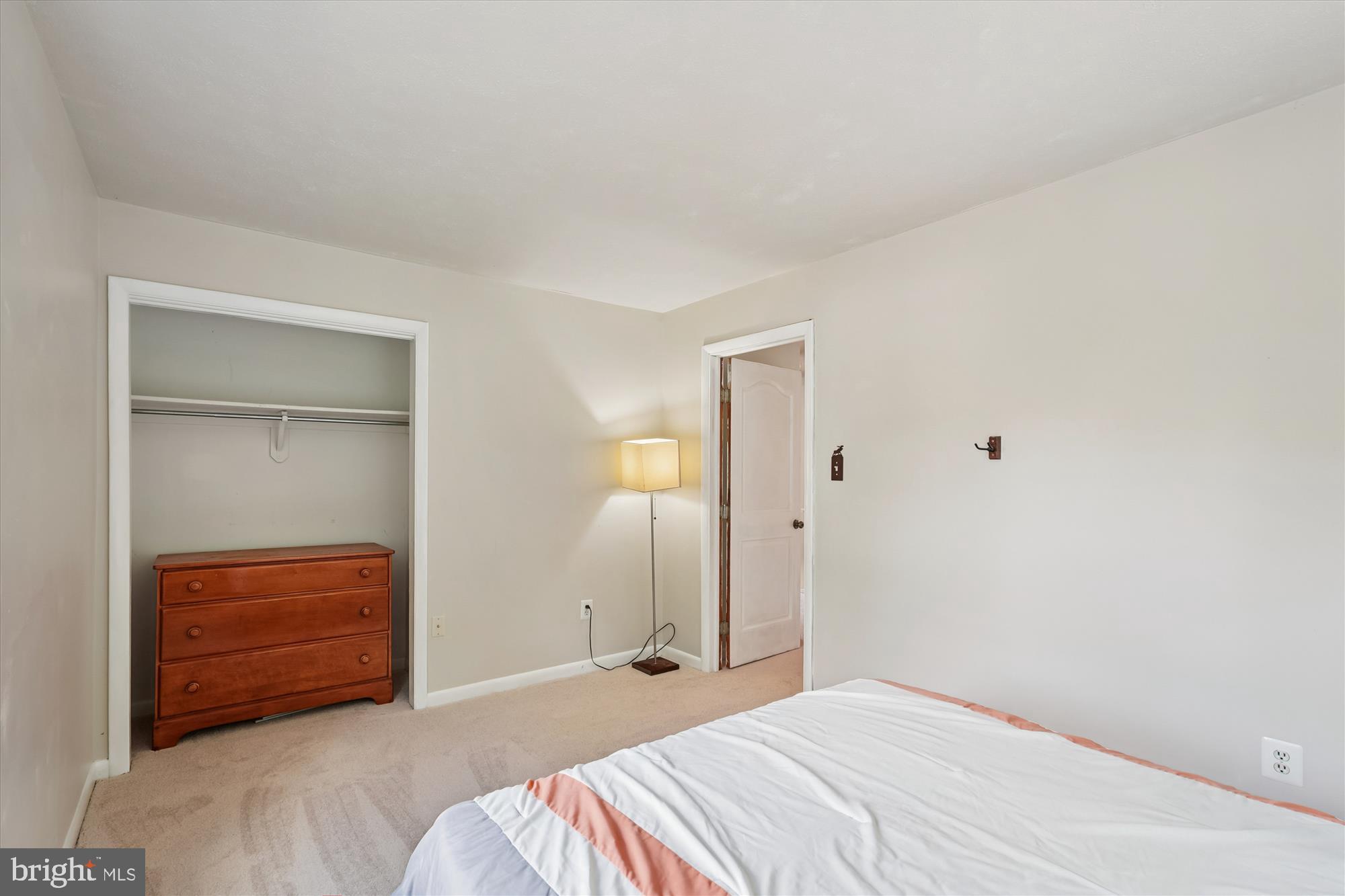 CRESCENT HILLS ESTATES - Residential