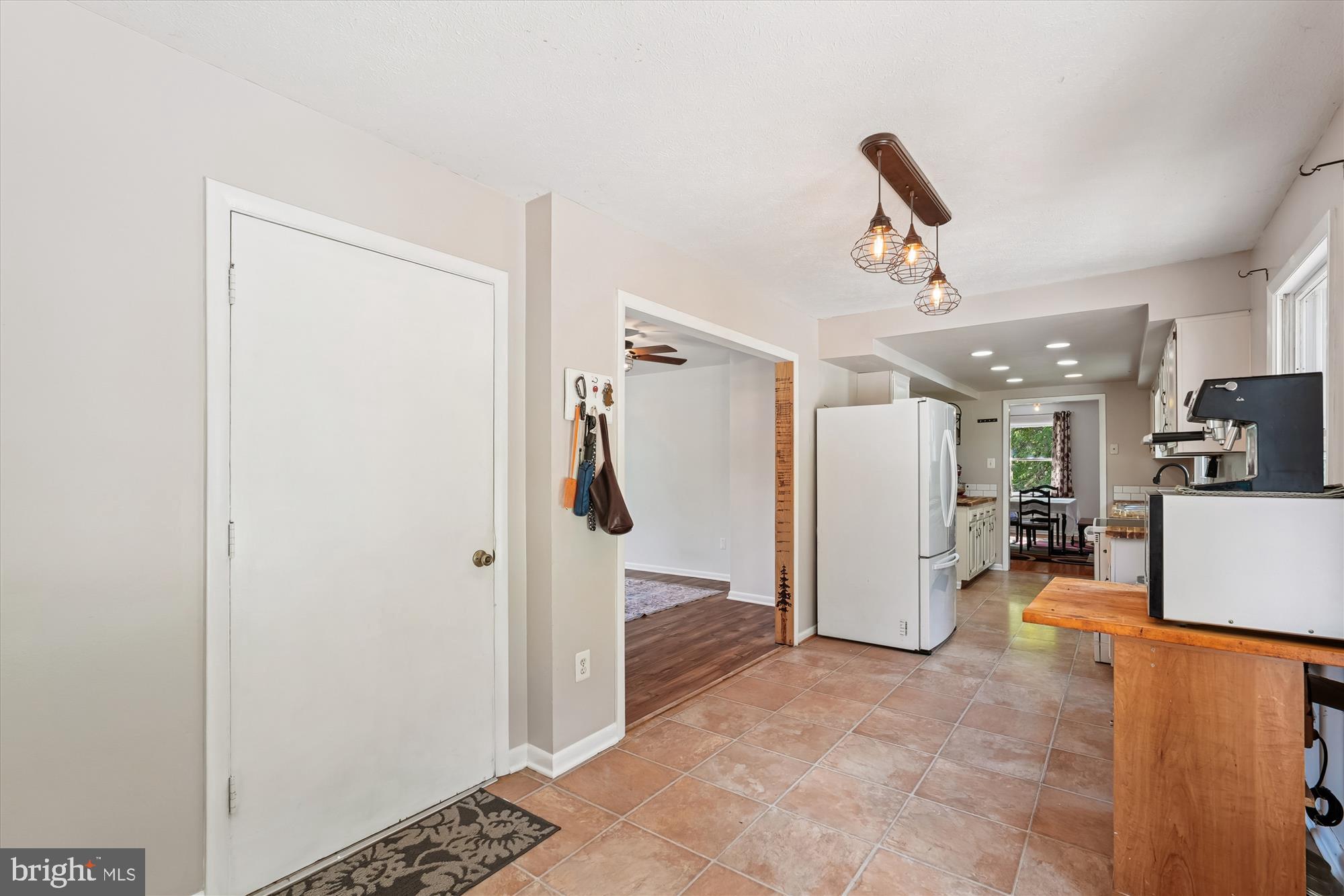 CRESCENT HILLS ESTATES - Residential