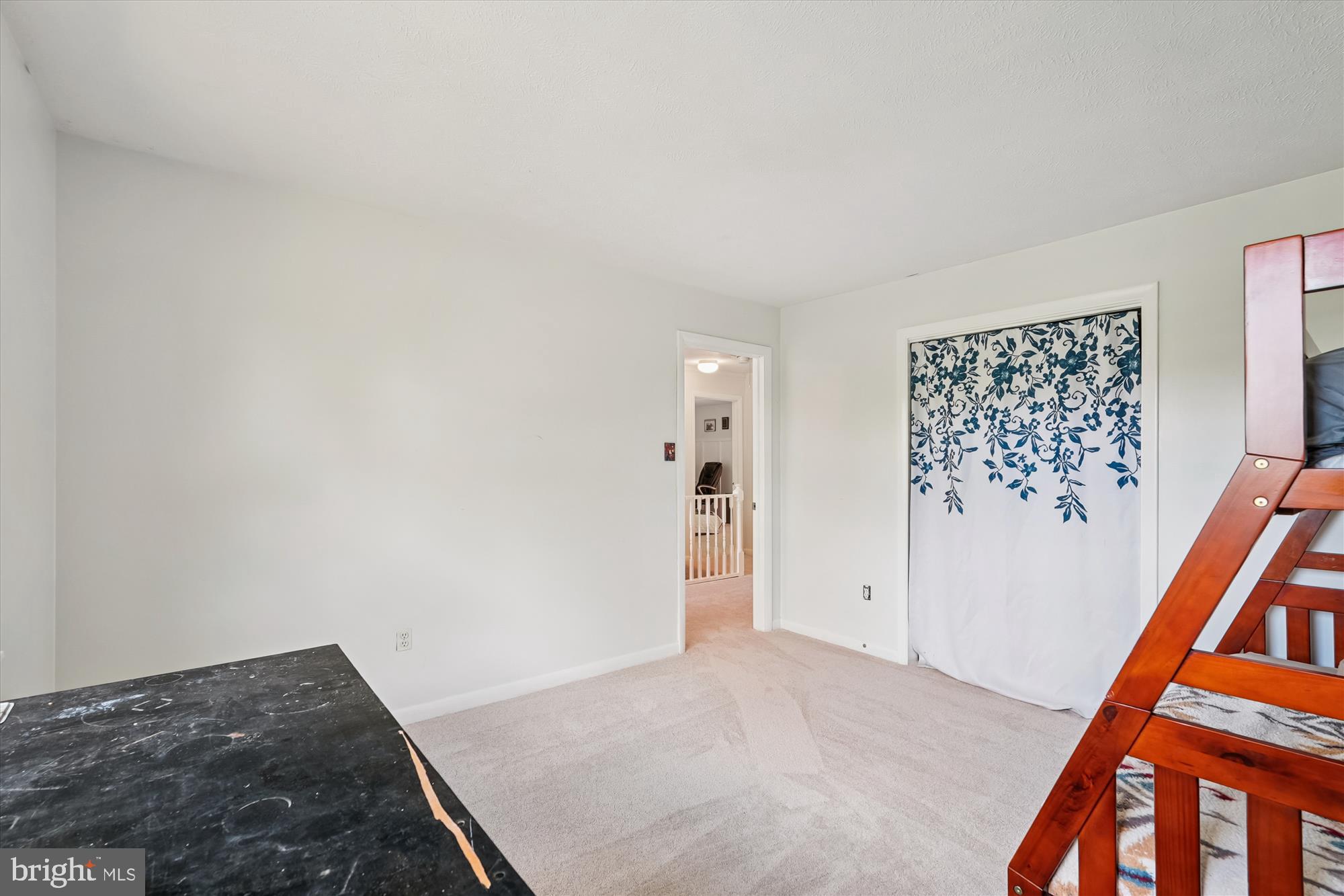 CRESCENT HILLS ESTATES - Residential