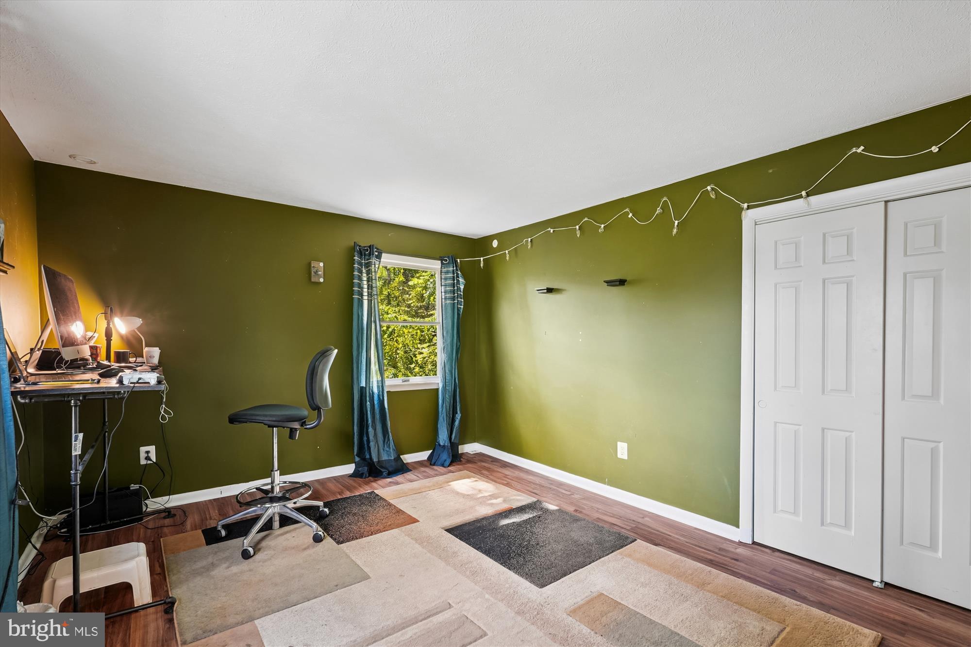 CRESCENT HILLS ESTATES - Residential