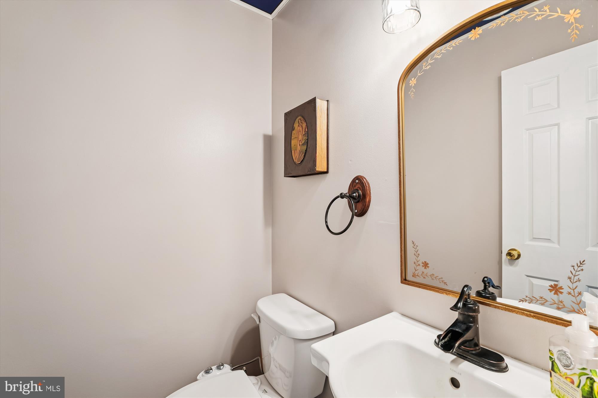 CRESCENT HILLS ESTATES - Residential