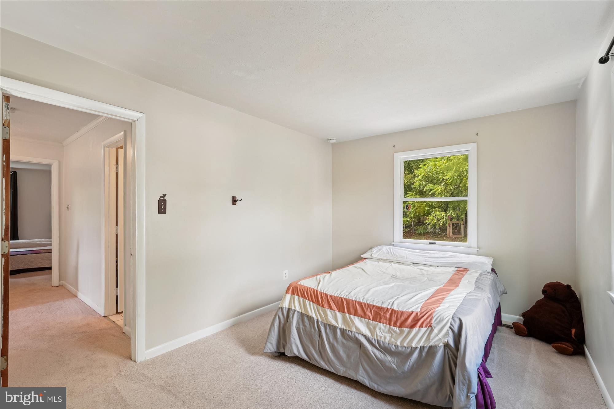 CRESCENT HILLS ESTATES - Residential