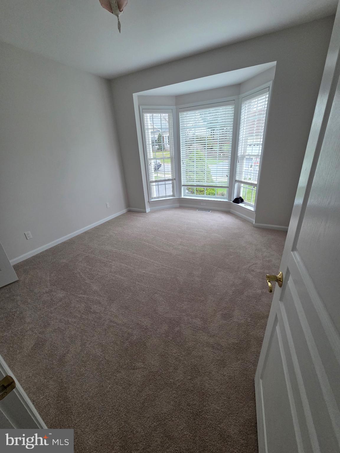 TRADITIONS AT INNI - Residential