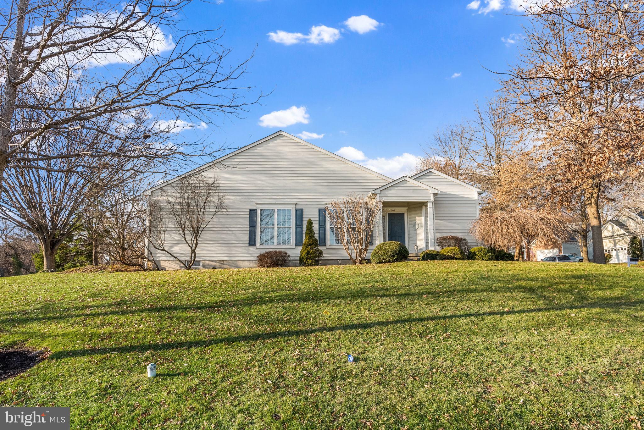 TRADITIONS AT INNI - Residential