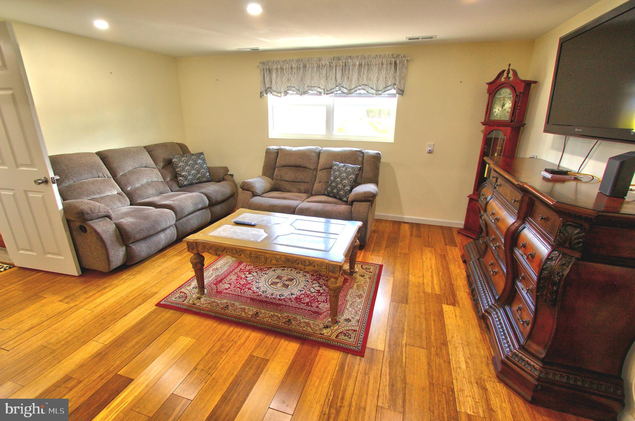 HARTSVILLE PARK - Residential