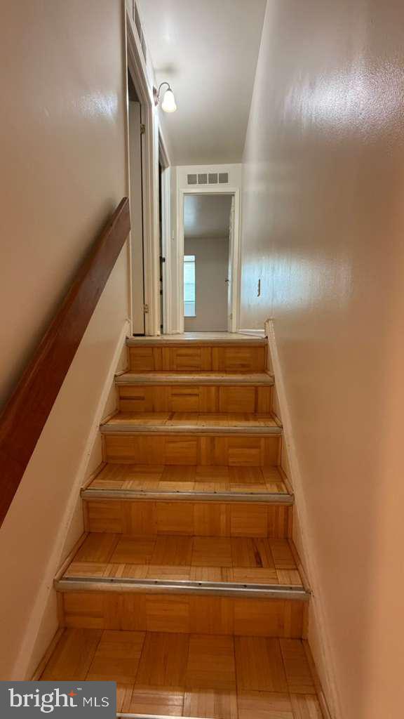 PHILADELPHIA (NORTHEAST) - Residential