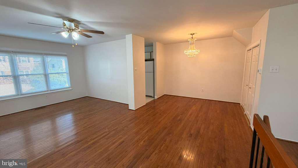 PHILADELPHIA (NORTHEAST) - Residential