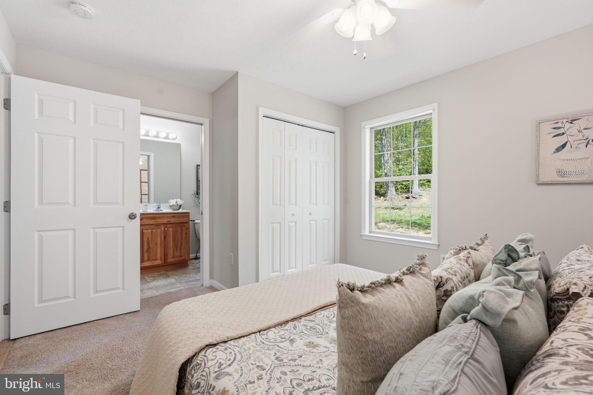 SHENANDOAH FARMS - Residential