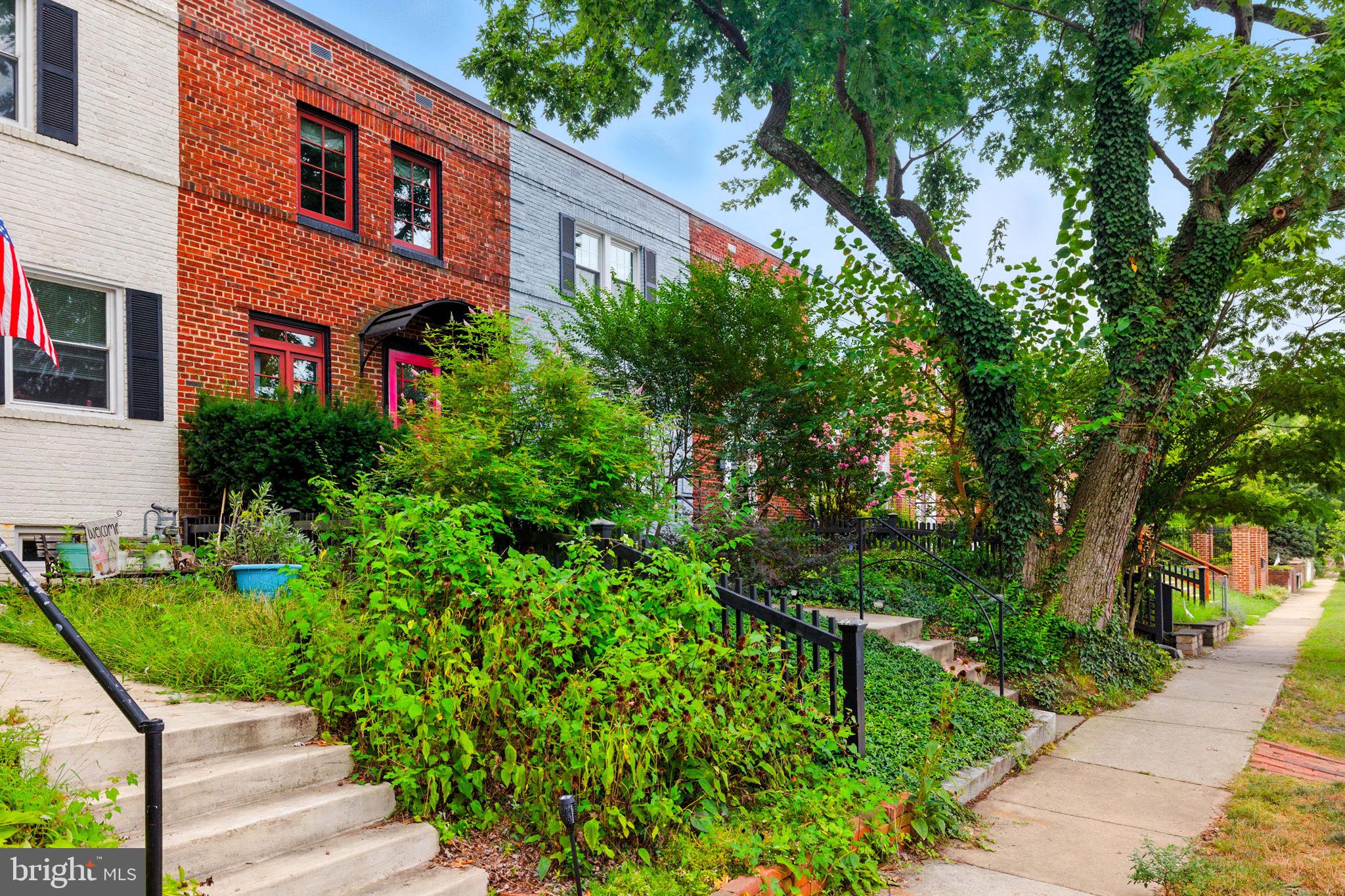 ROSEMONT - Residential