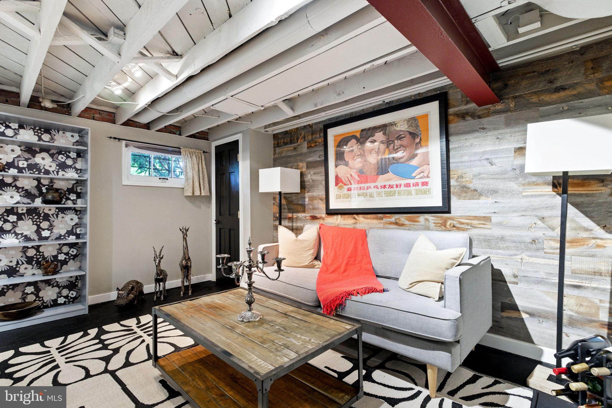 ROSEMONT - Residential