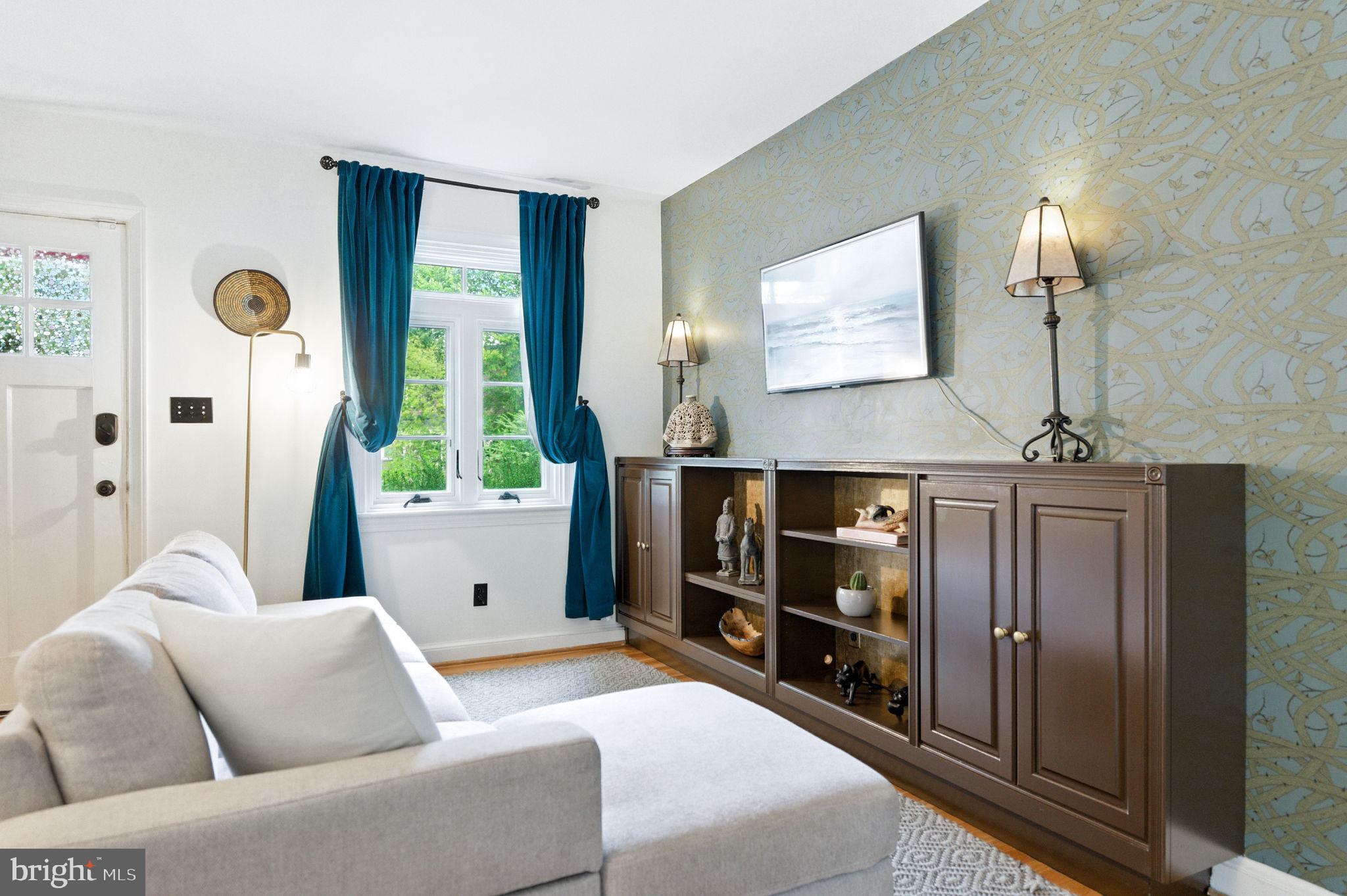 ROSEMONT - Residential