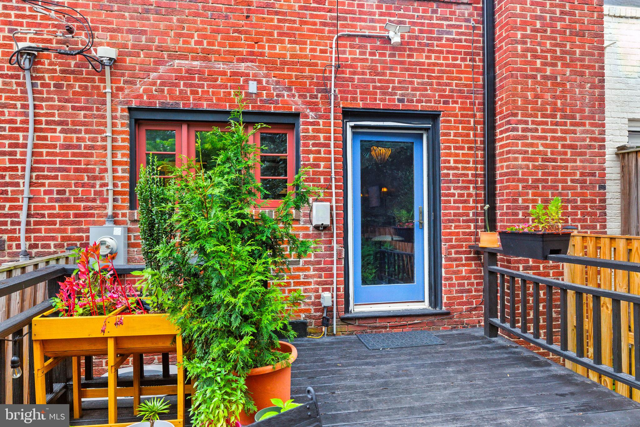 ROSEMONT - Residential