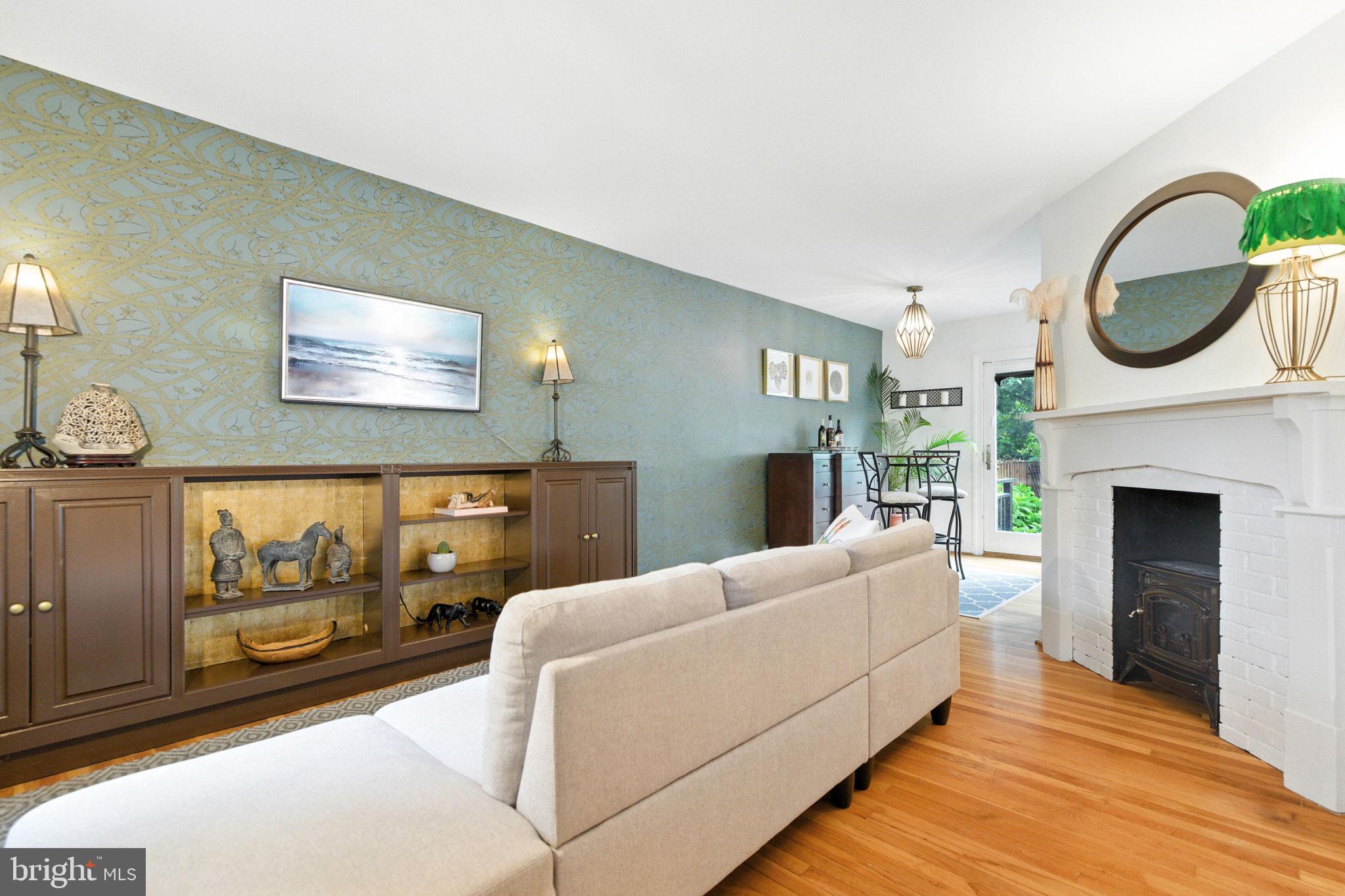 ROSEMONT - Residential