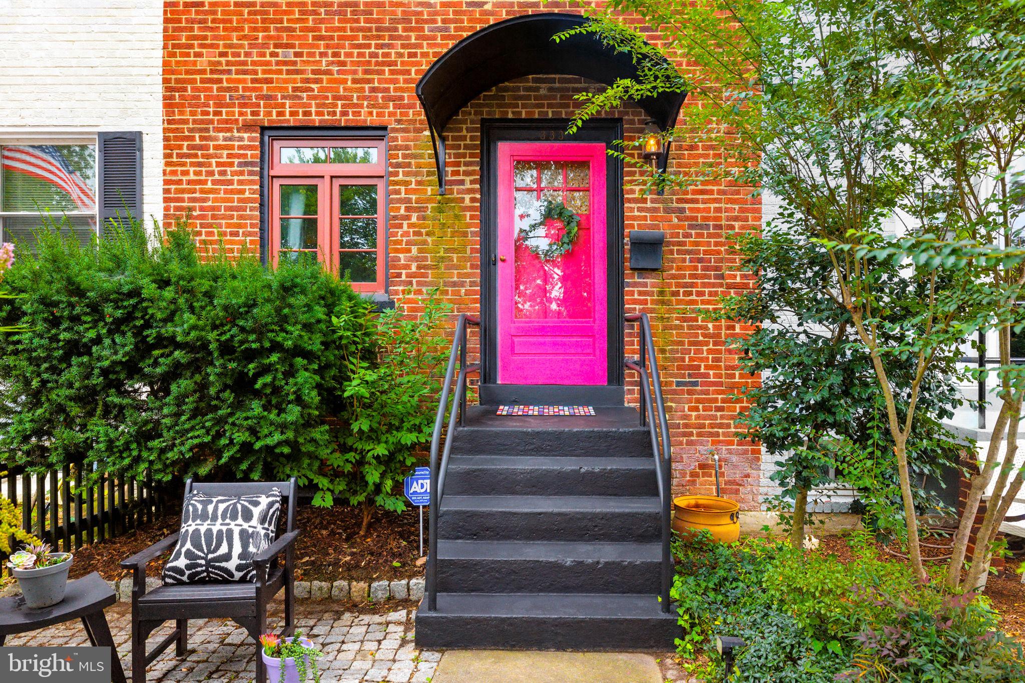 333 MOUNT VERNON AVENUE