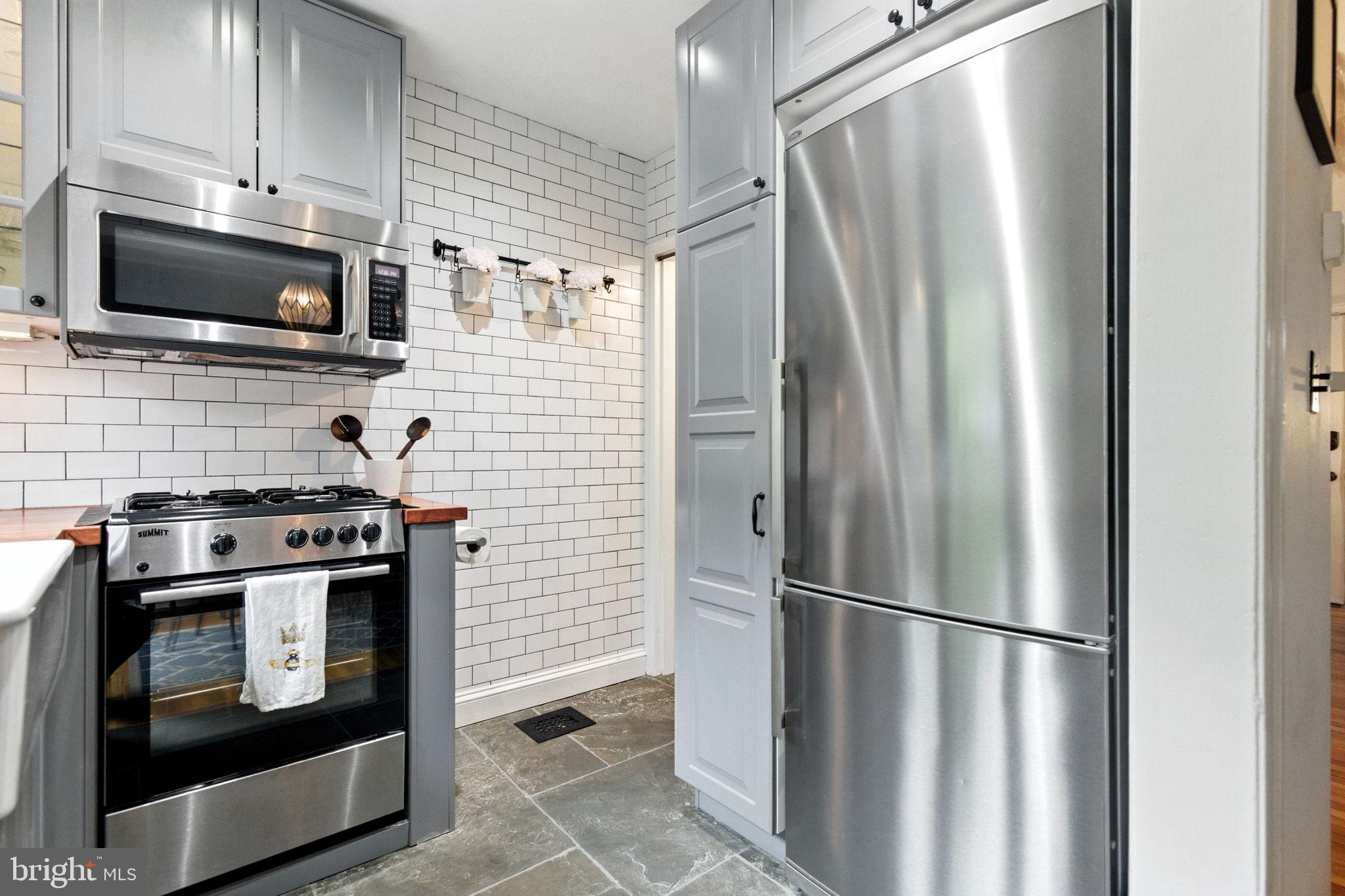 ROSEMONT - Residential