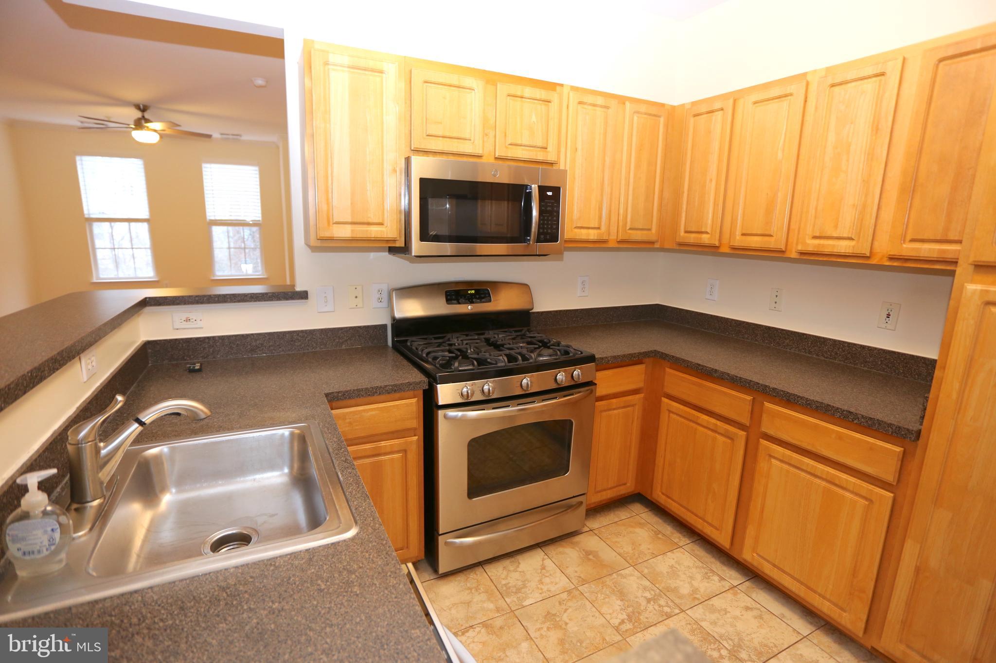 KING FARM - Residential Lease