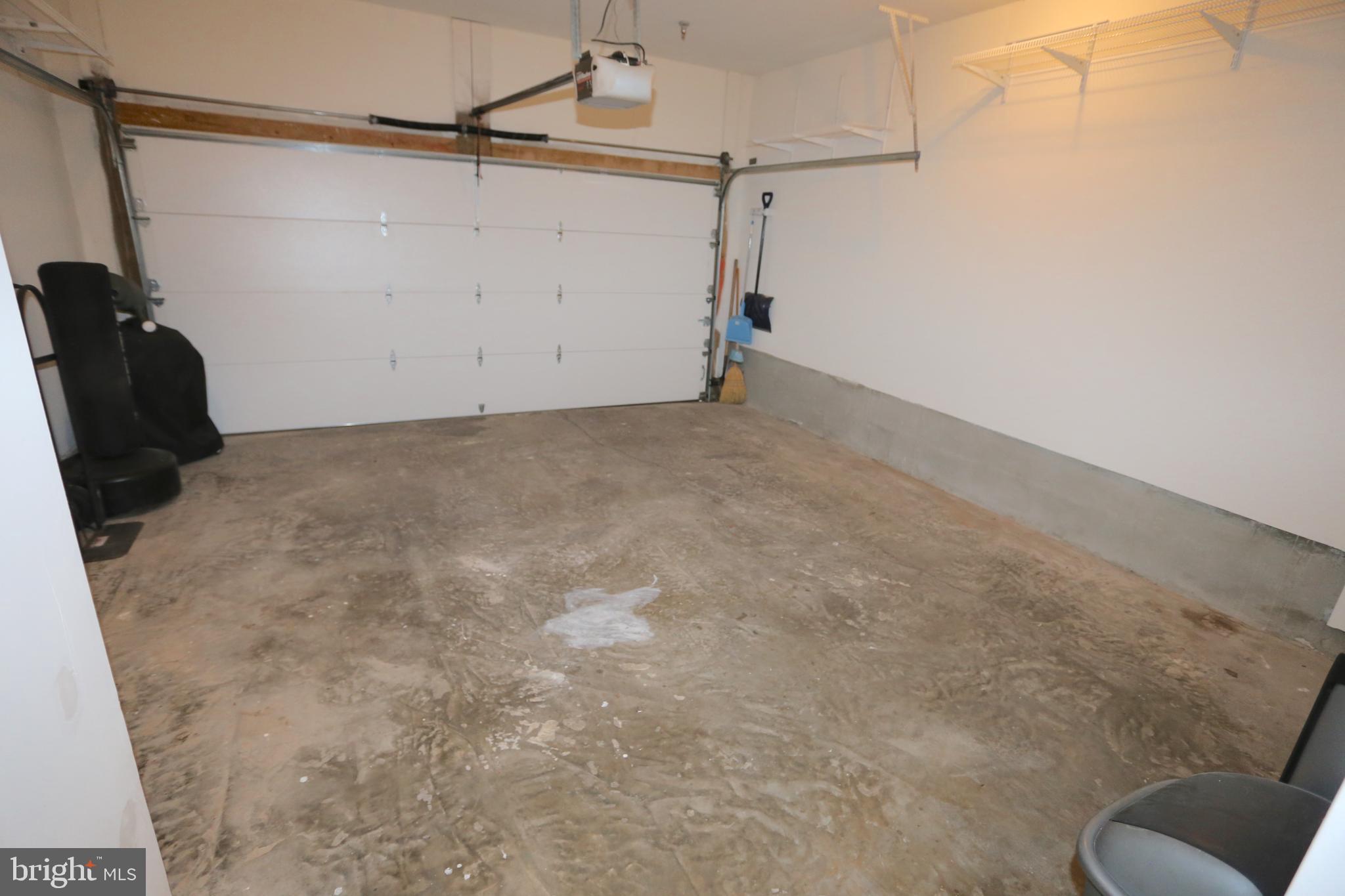 KING FARM - Residential Lease