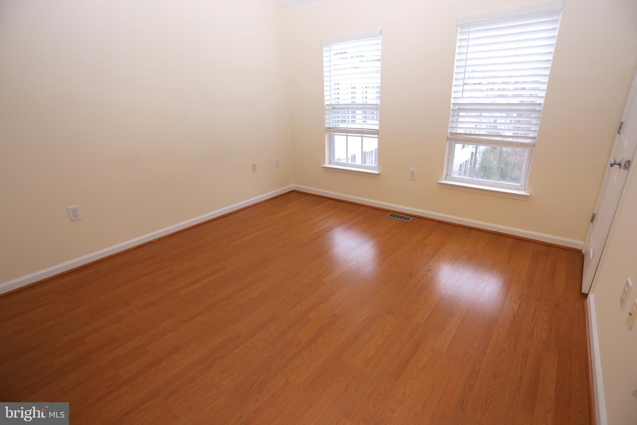 KING FARM - Residential Lease