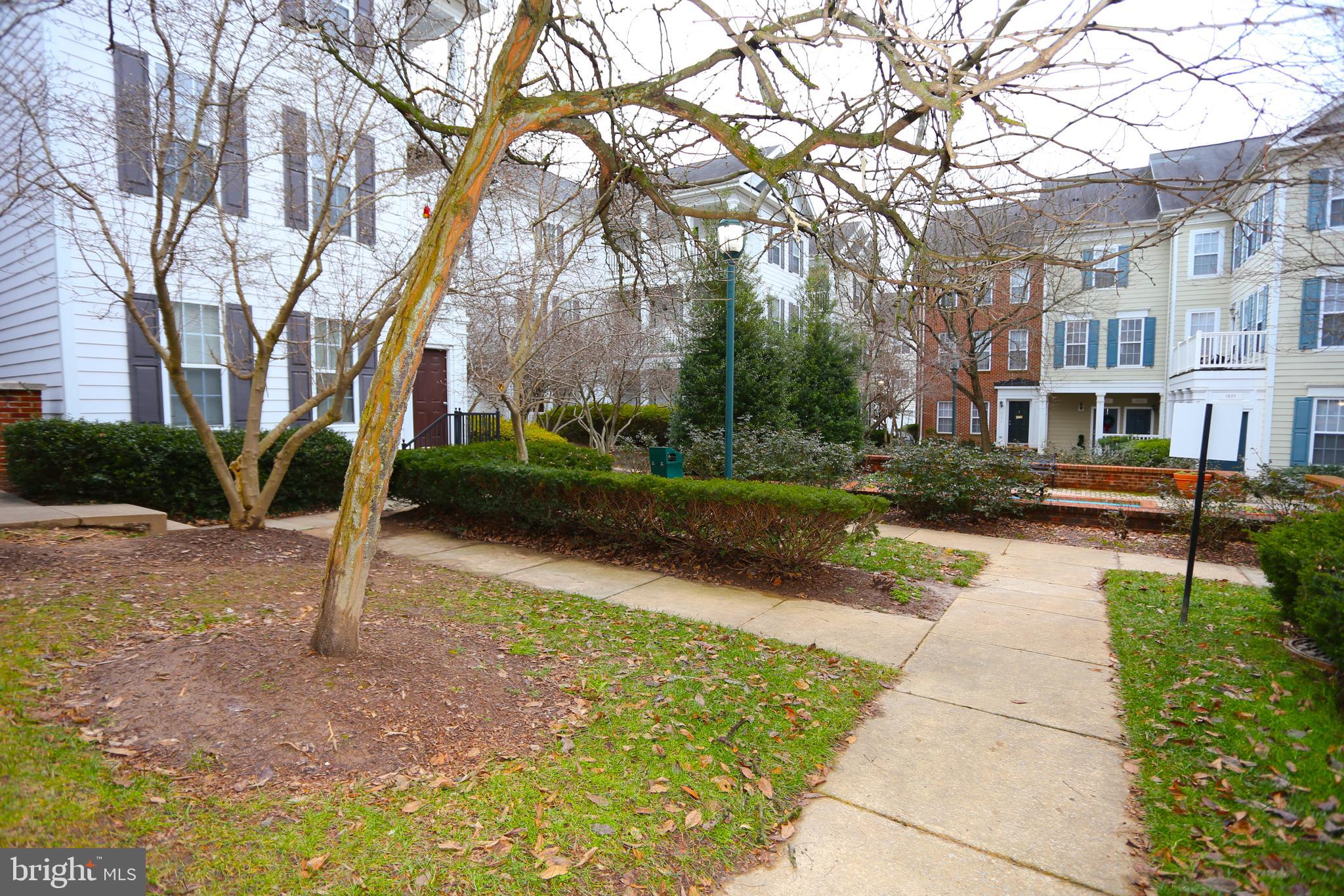 KING FARM - Residential Lease