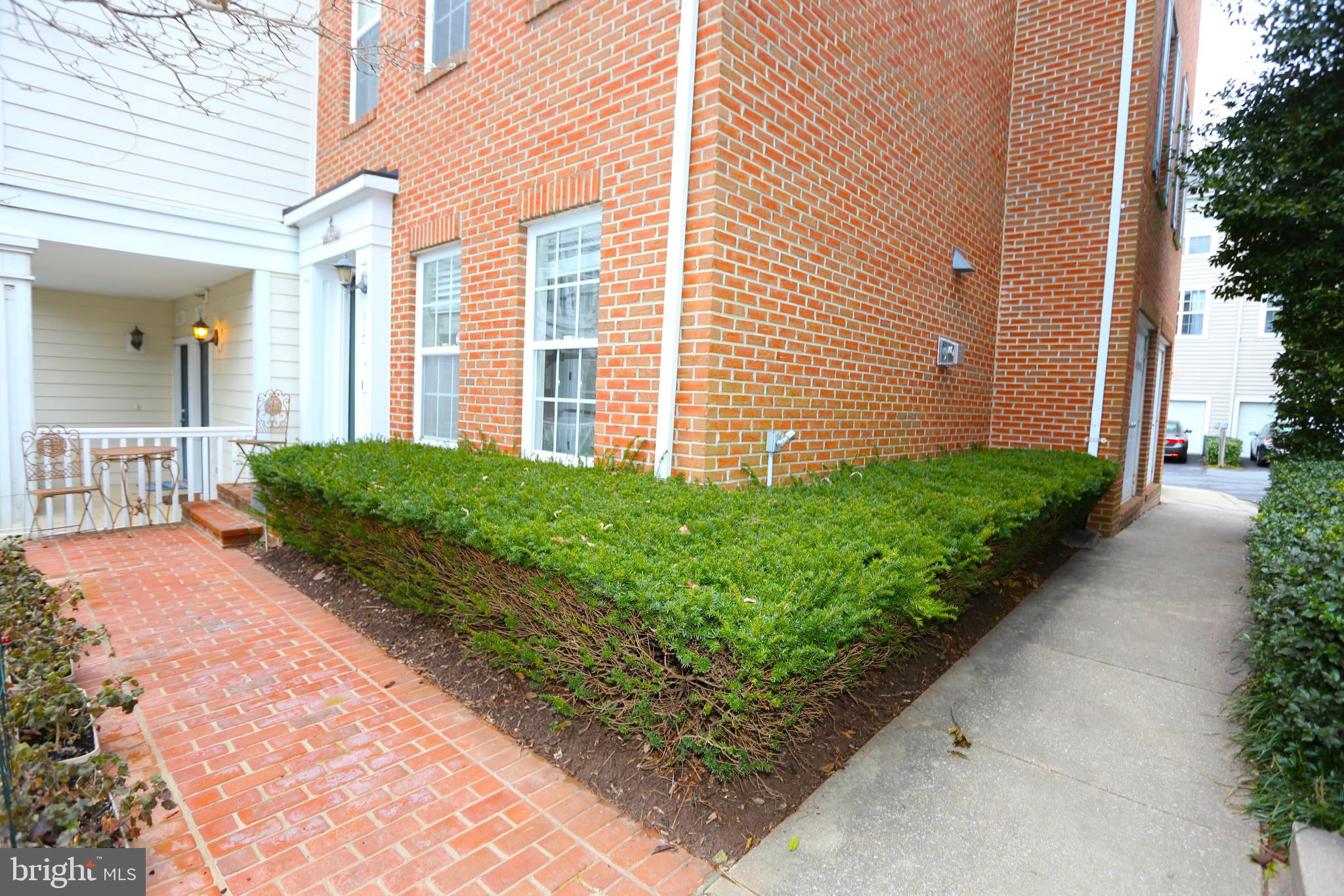 KING FARM - Residential Lease