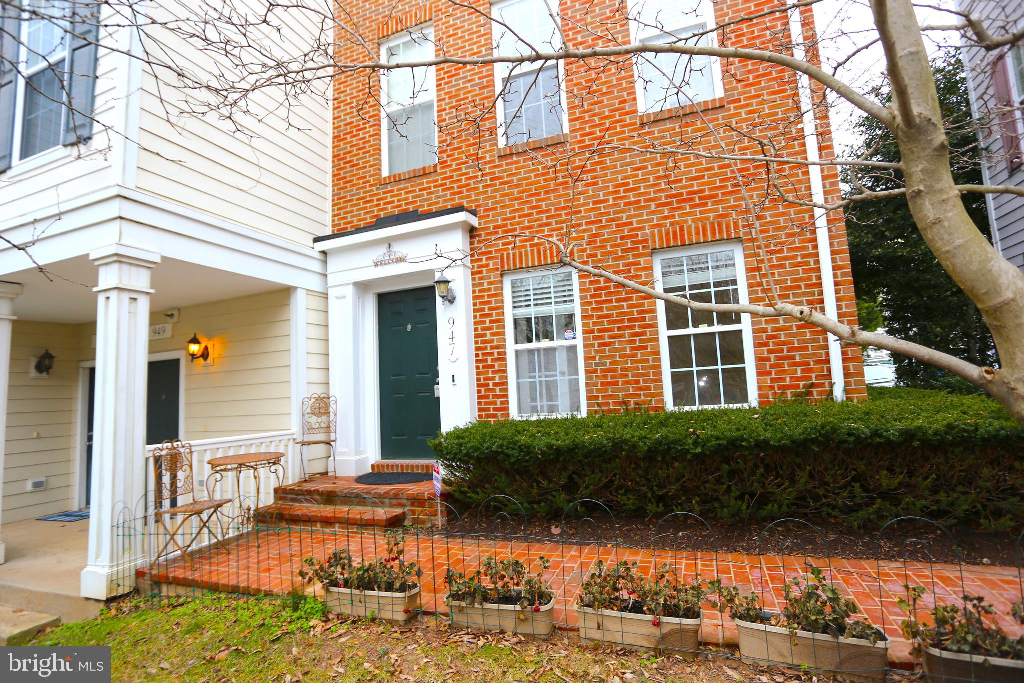 KING FARM - Residential Lease