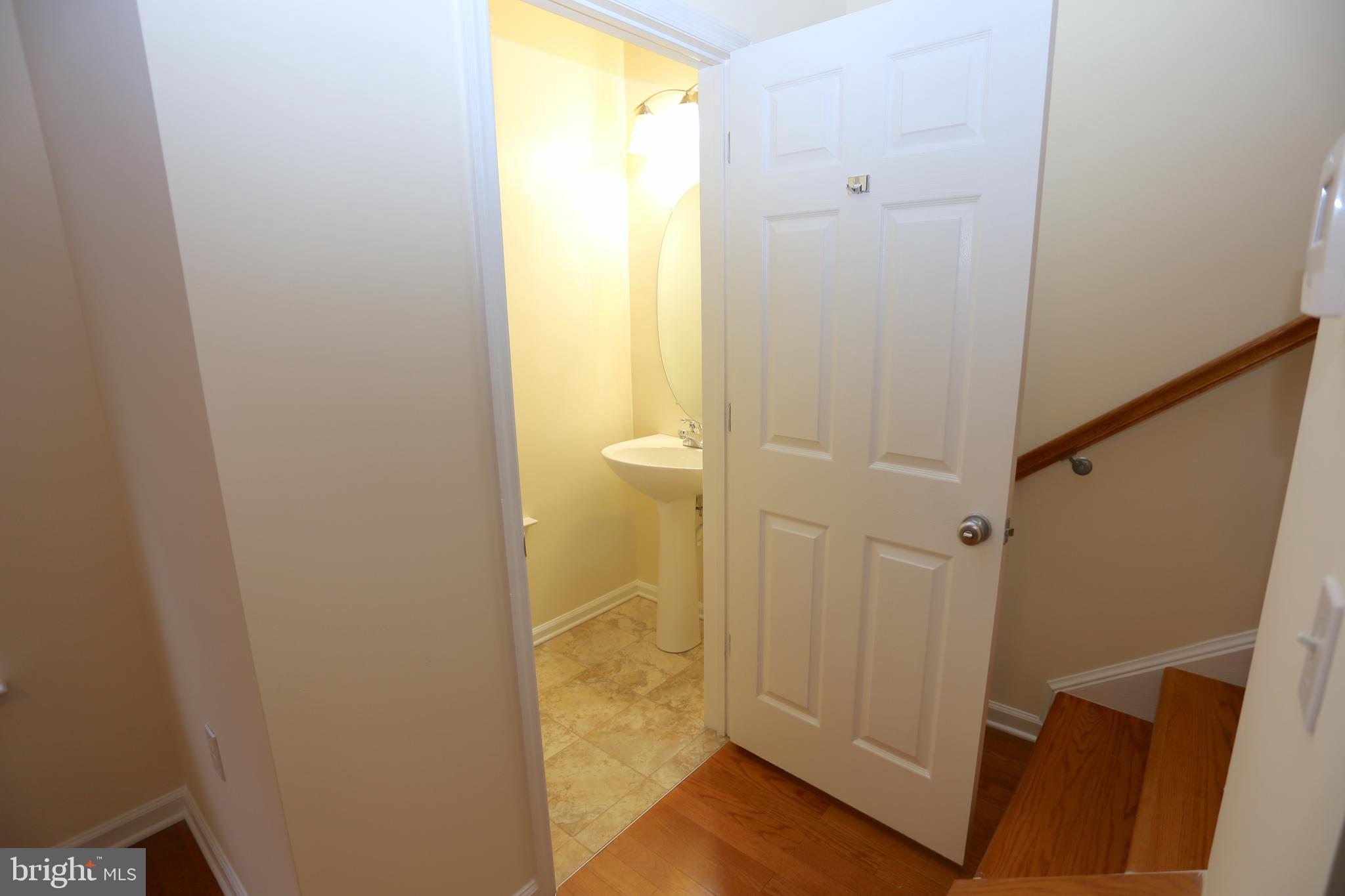 KING FARM - Residential Lease