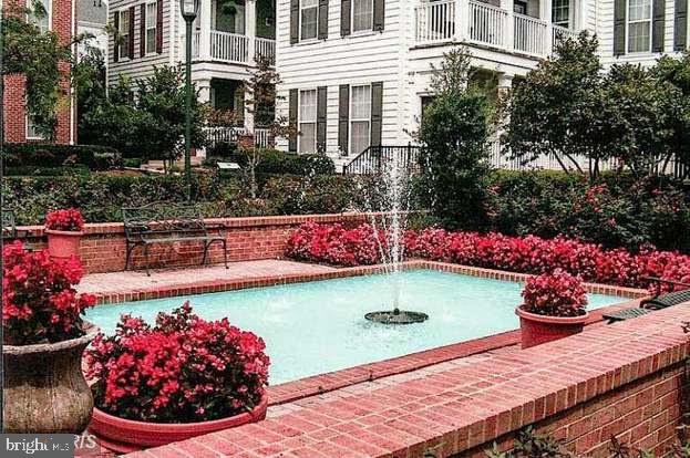 KING FARM - Residential Lease