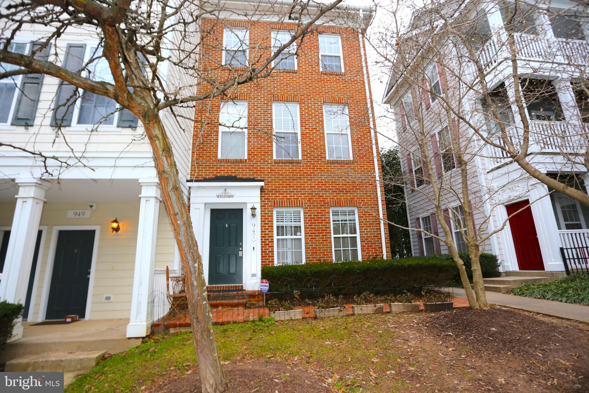 KING FARM - Residential Lease