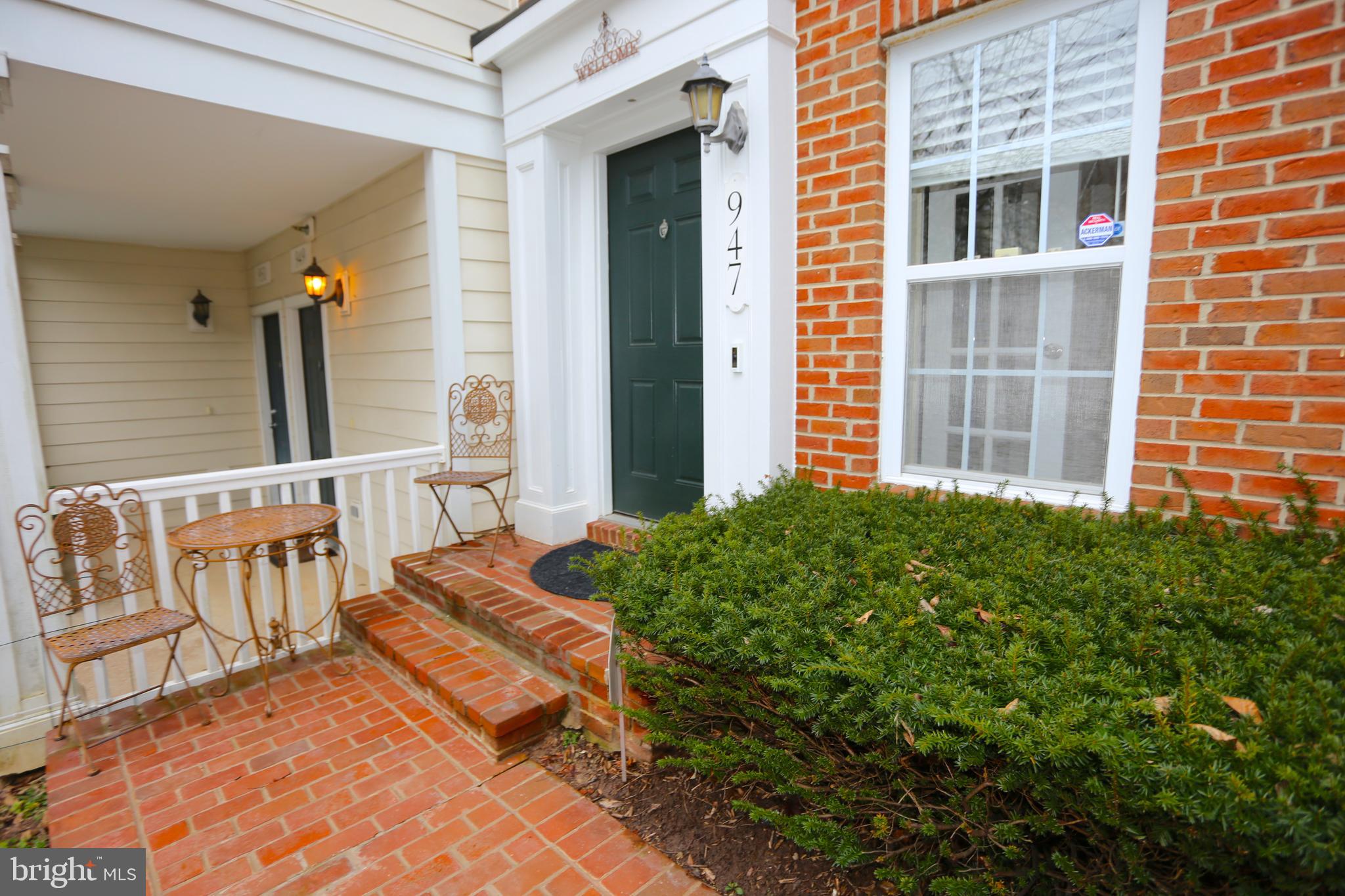 KING FARM - Residential Lease