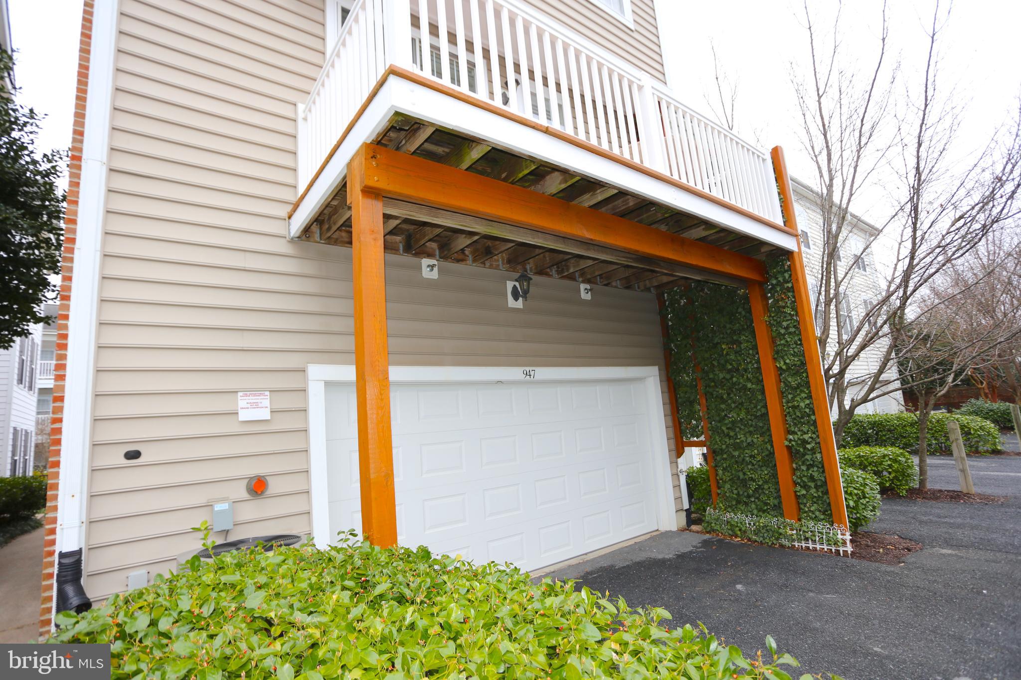 KING FARM - Residential Lease