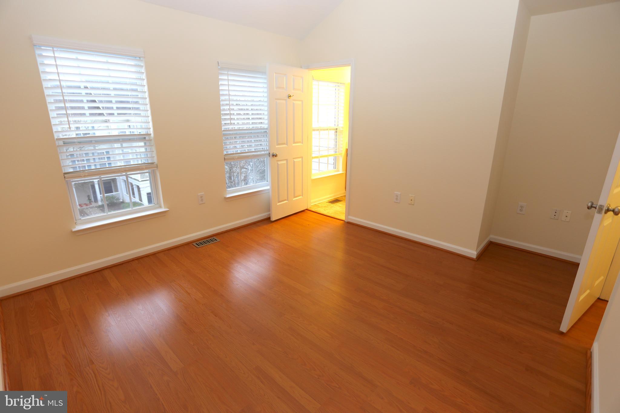 KING FARM - Residential Lease