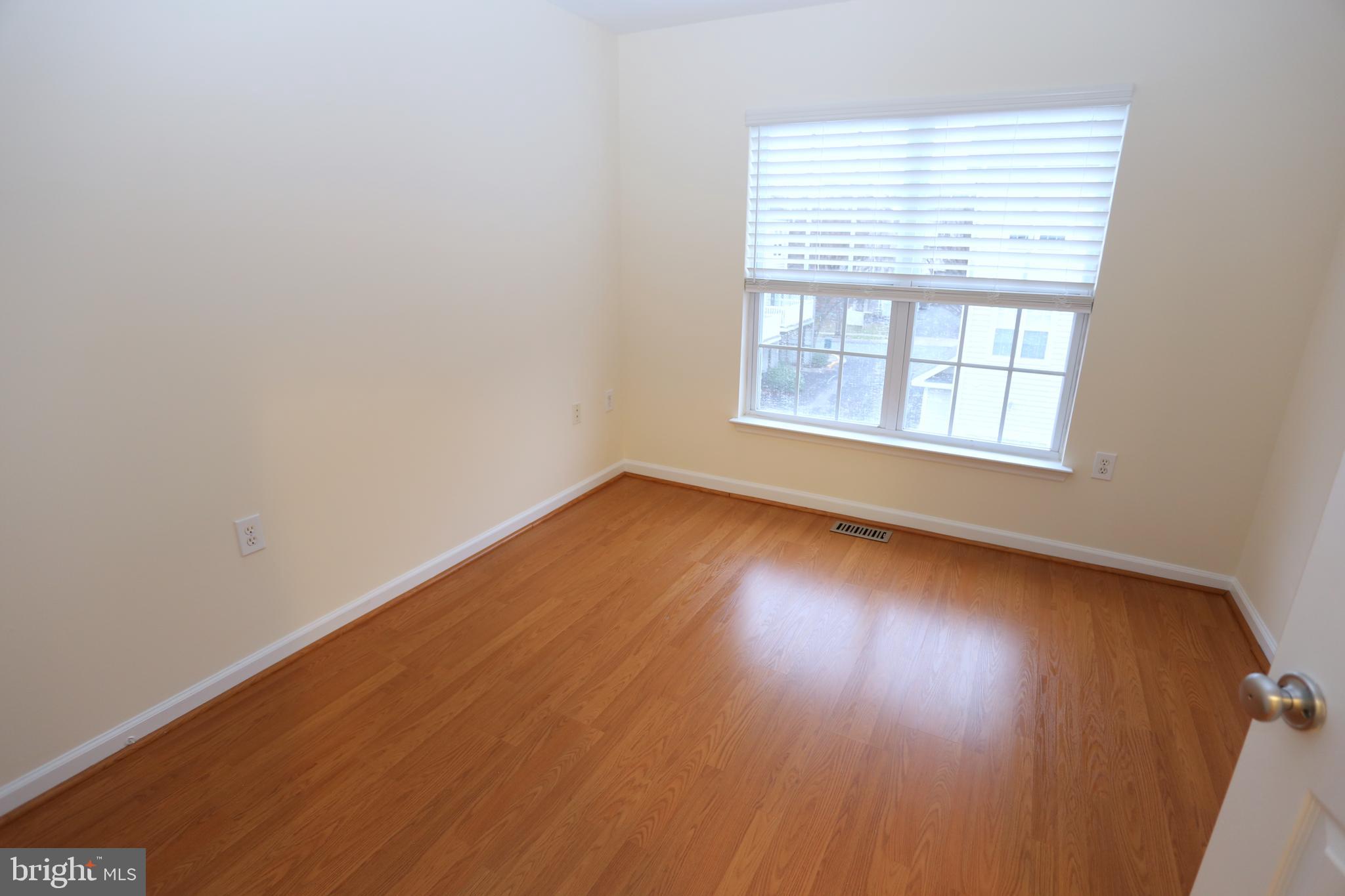 KING FARM - Residential Lease