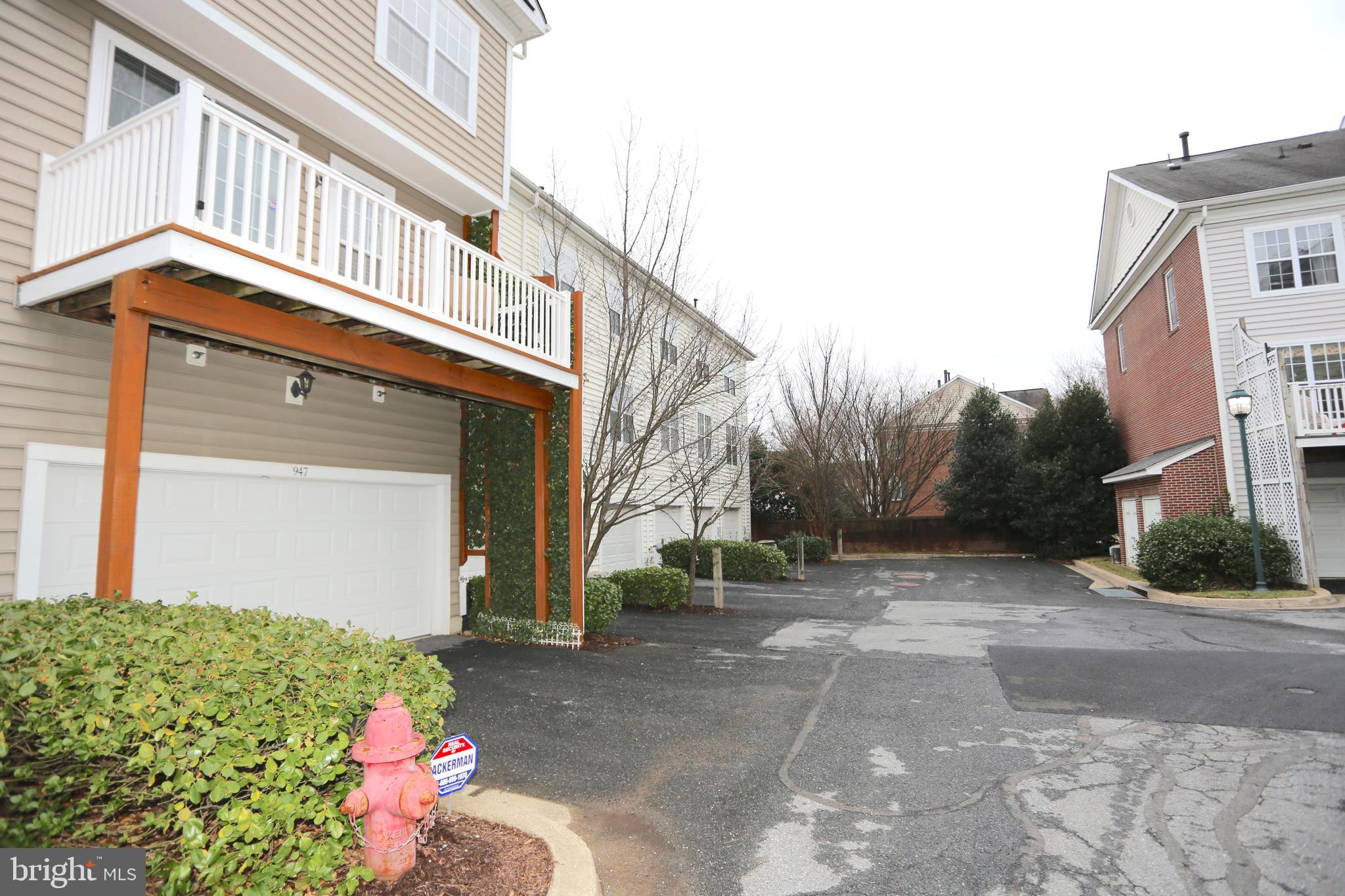 KING FARM - Residential Lease