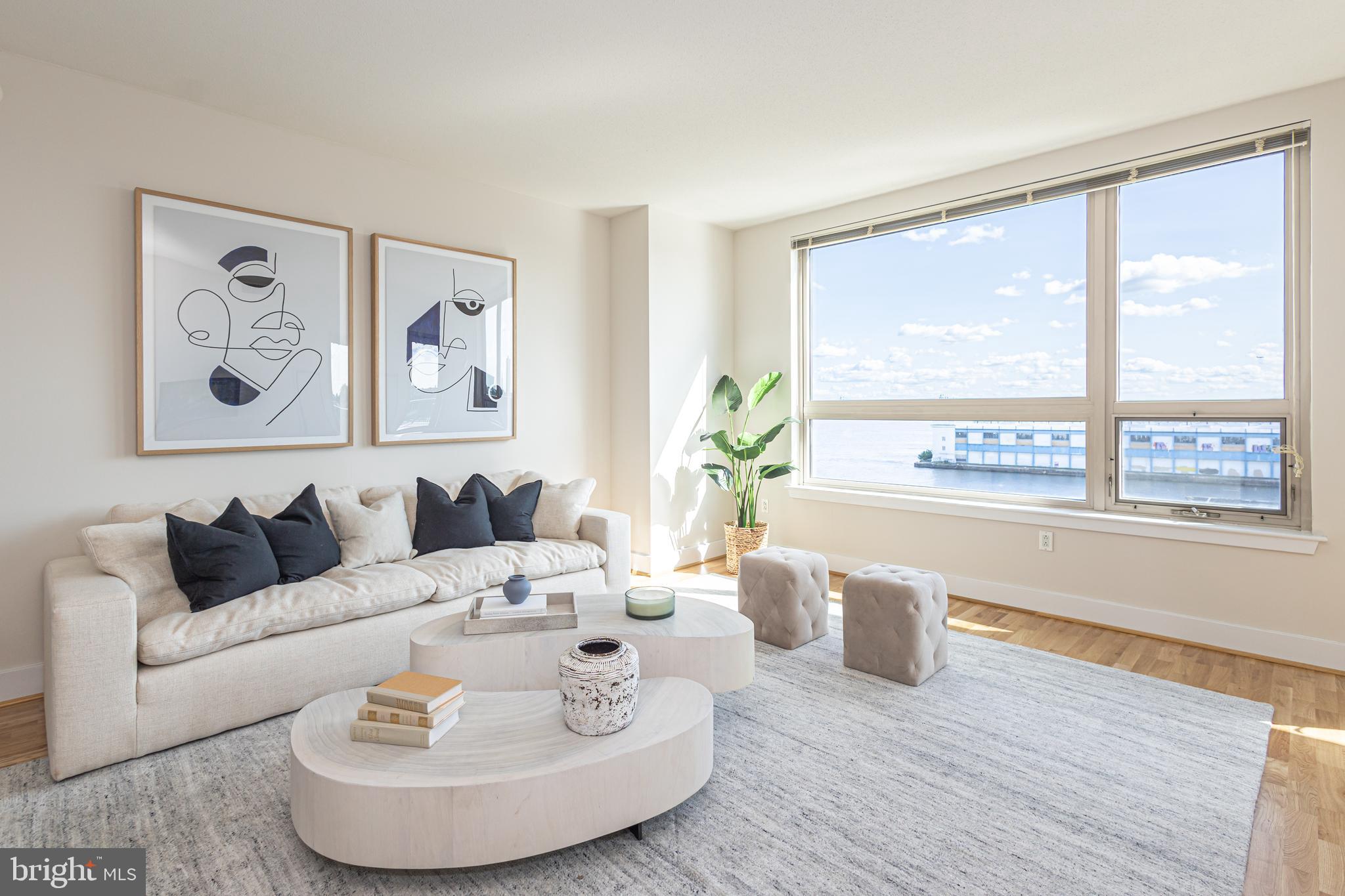 717 S CHRIS COLUMBUS BOULEVARD 604