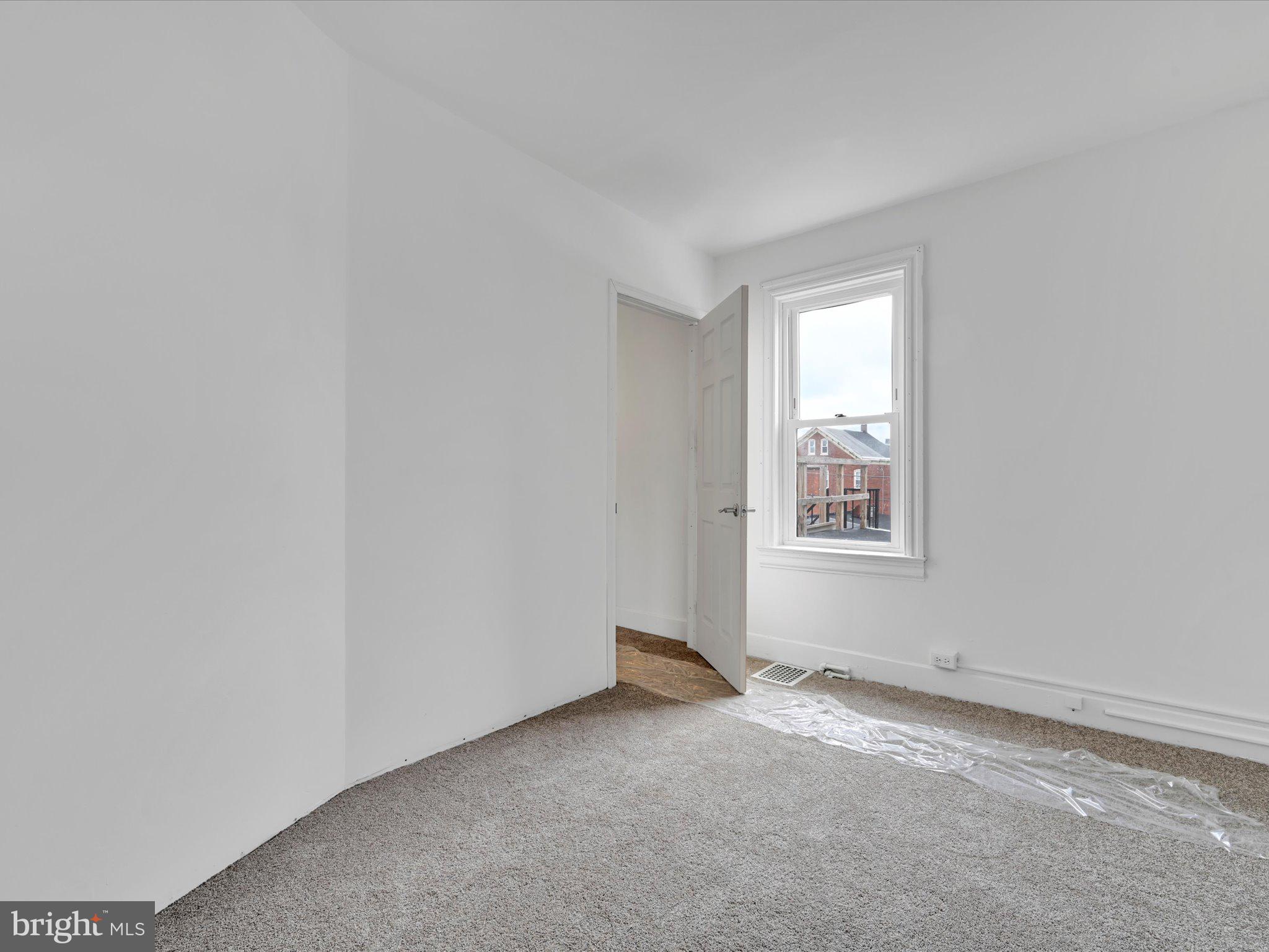 WEST YORK - Residential