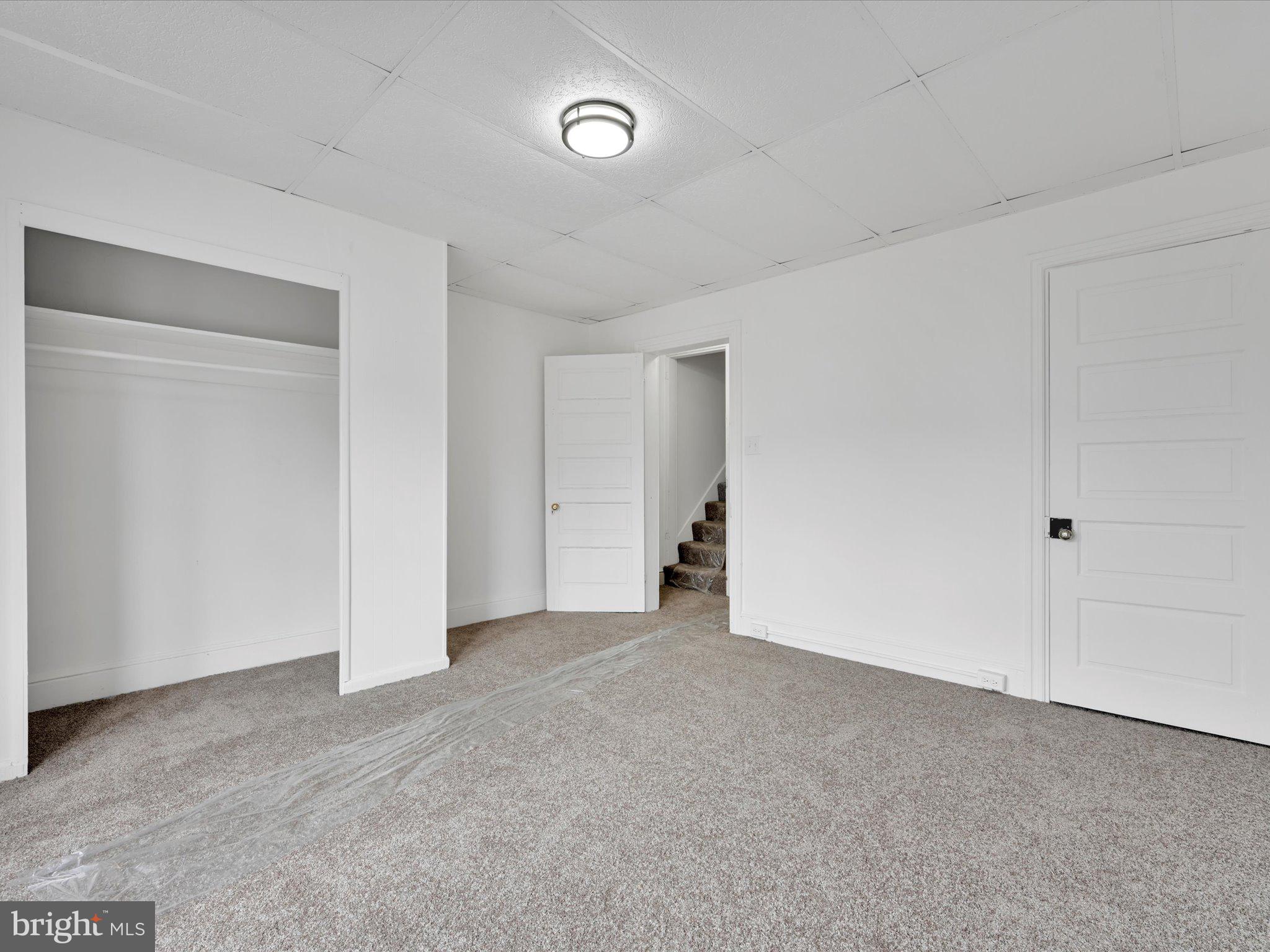 WEST YORK - Residential