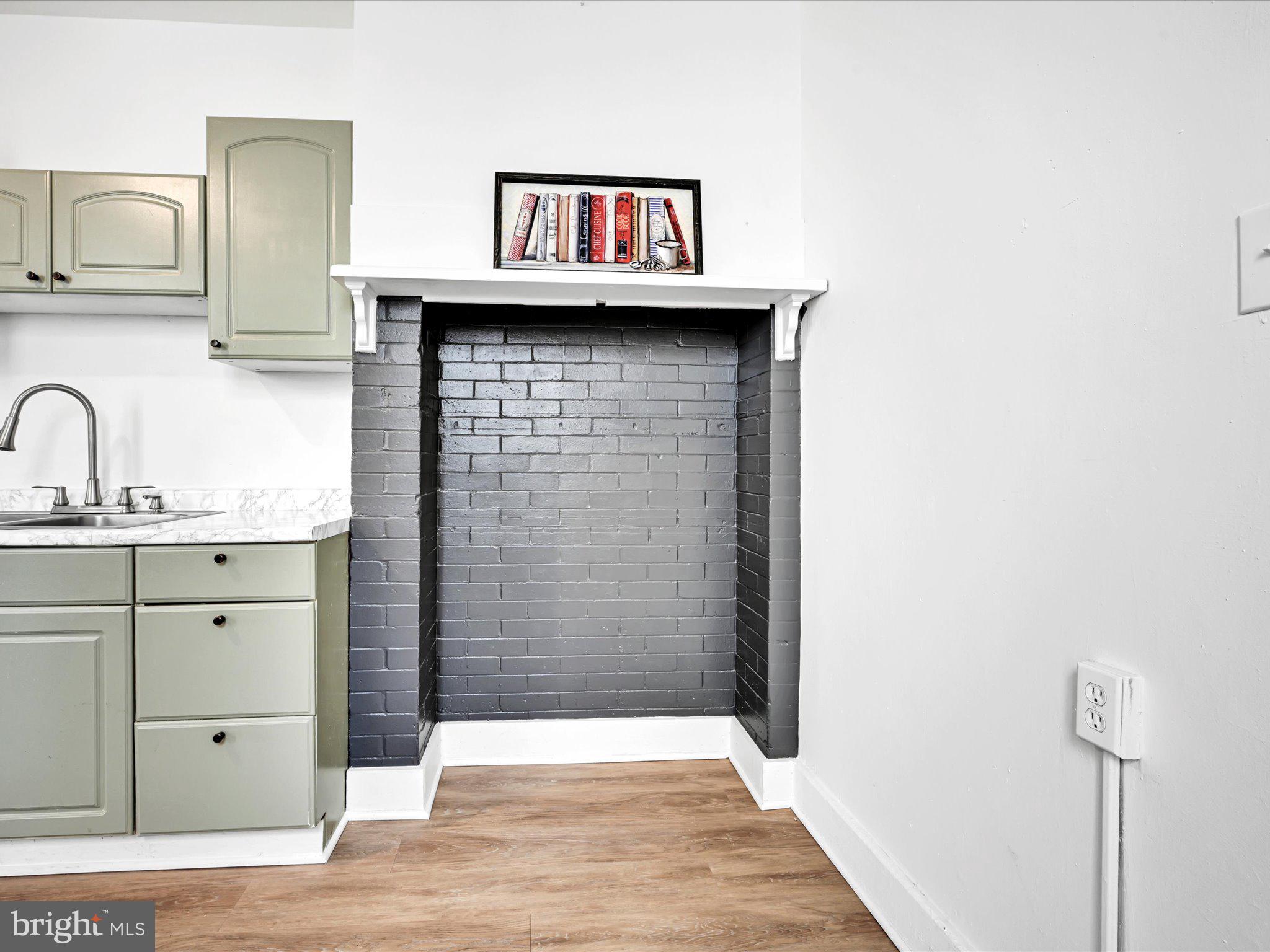 WEST YORK - Residential