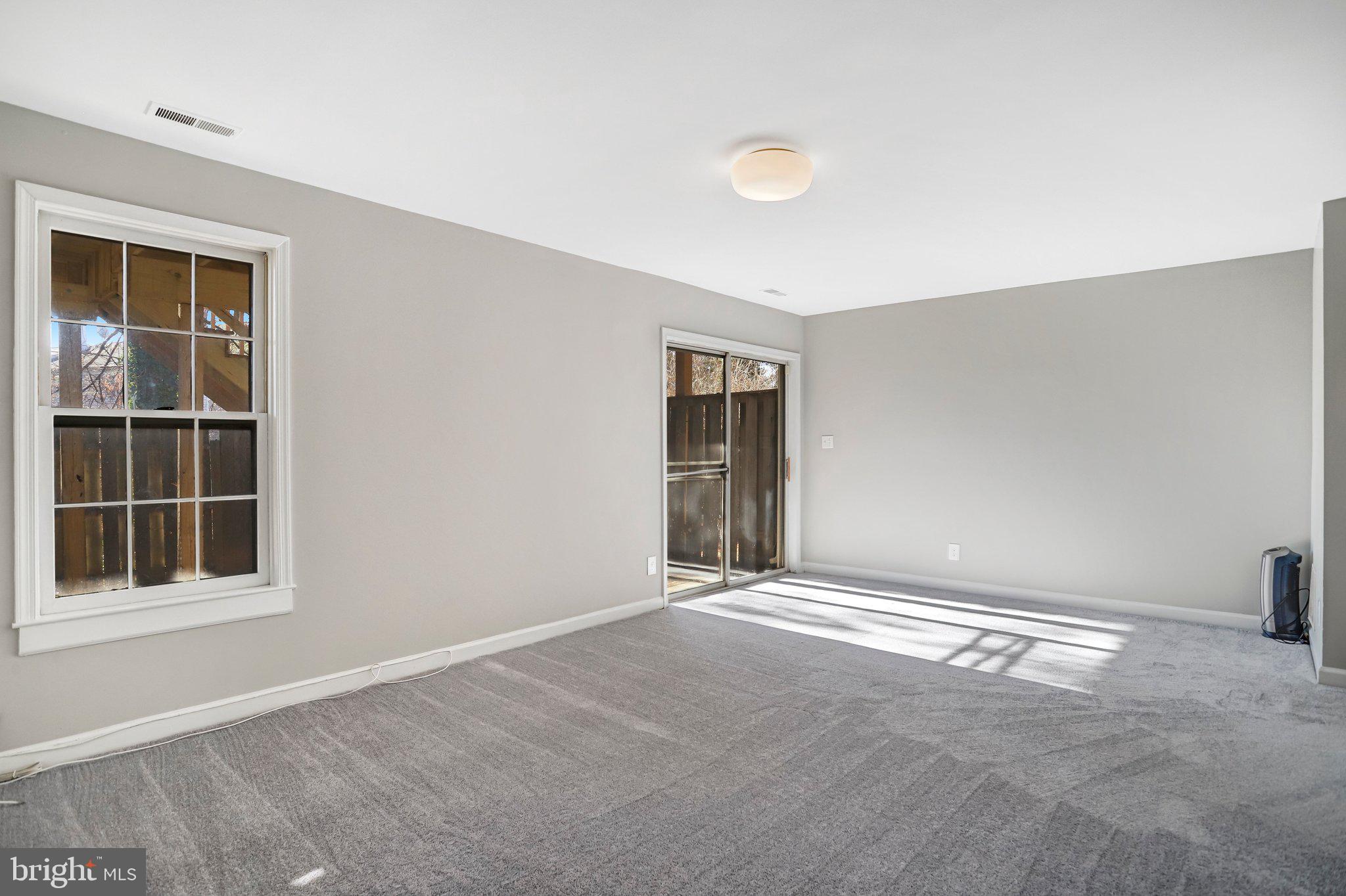 TANGLEWOOD - Residential