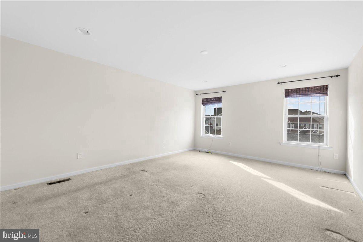 SPRING OAK - Residential