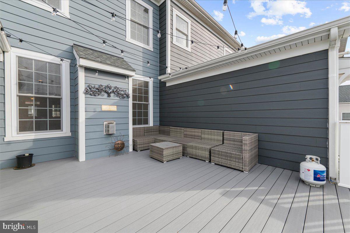 SPRING OAK - Residential