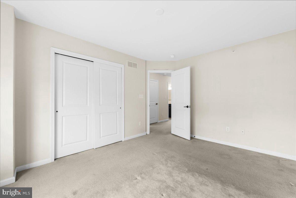 SPRING OAK - Residential
