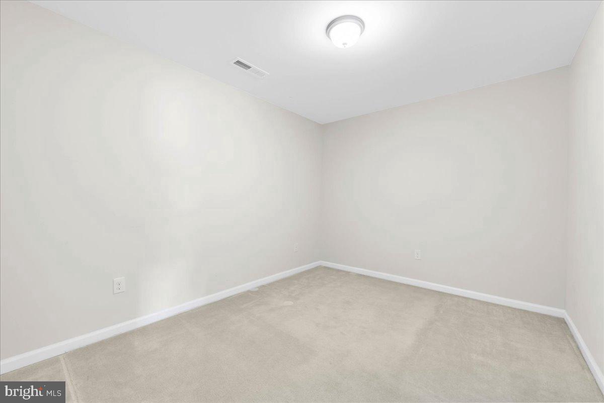 SPRING OAK - Residential